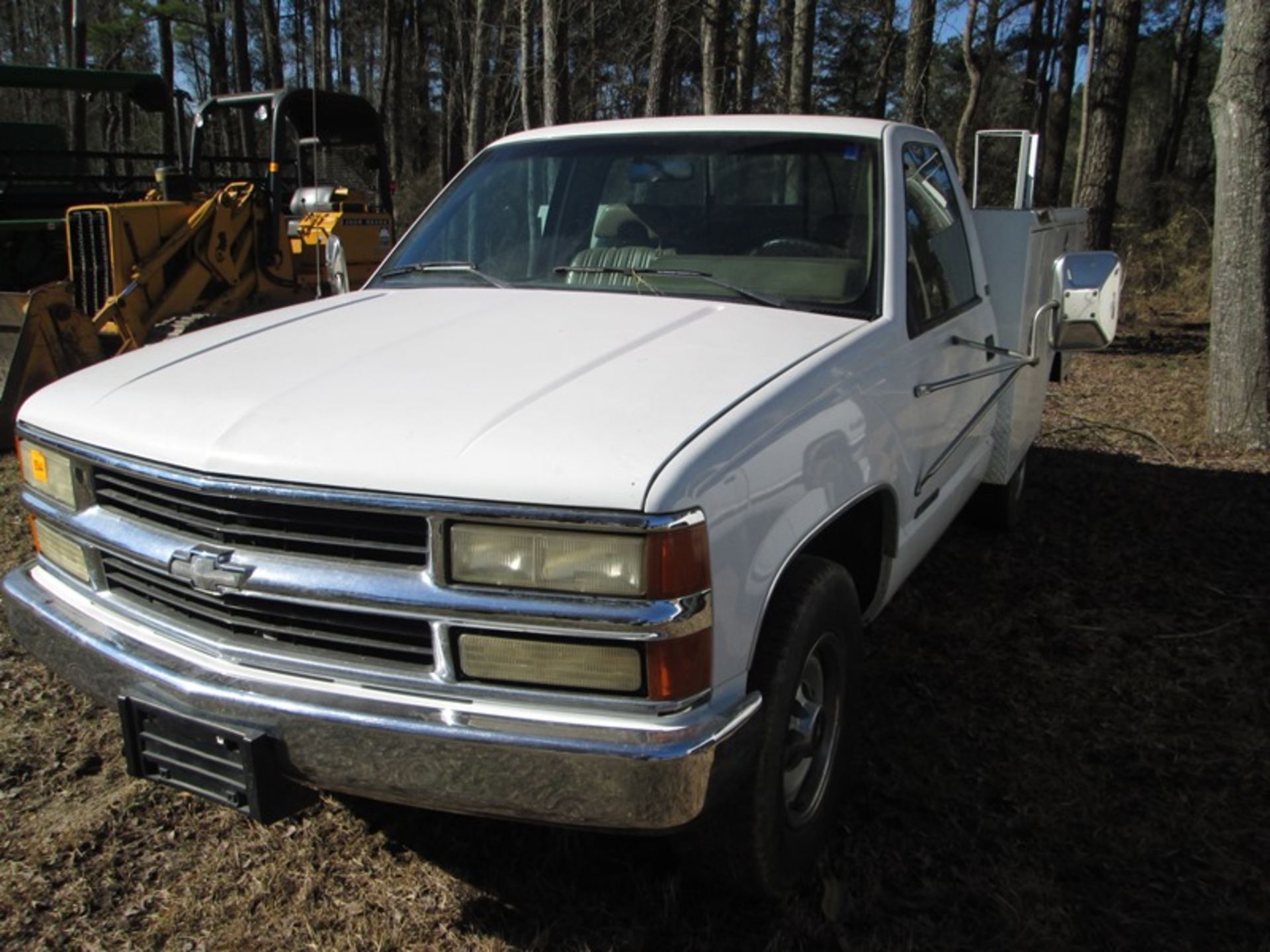 1994 Chevrolet 2500 service truck vin #1GBGC24K5REZ53929  153,988 miles - Image 5 of 5