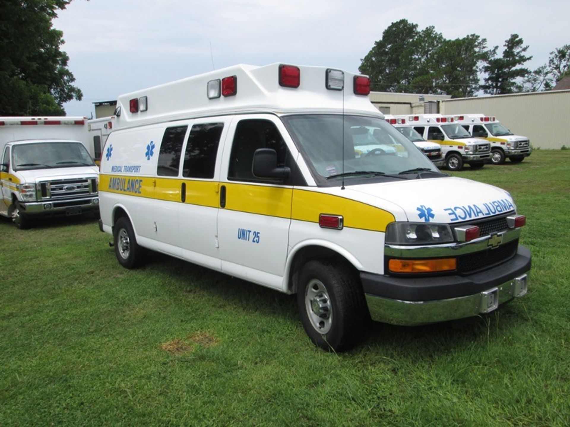 2012 CHEVROLET 6.0L GAS 93,031 MILES SJC VAN AMBULANCE VIN# 1GBZGUCG9C1140912 - Image 2 of 6