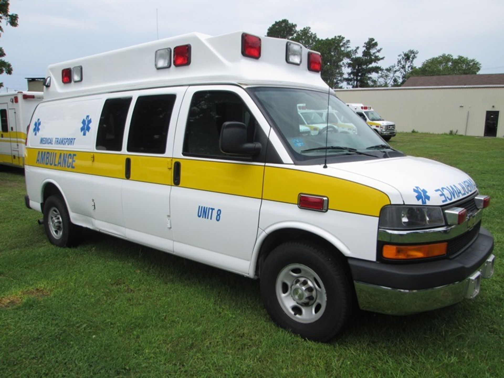 2012 CHEVROLET 6.0L GAS 104,988 MILES SJC VAN AMBULANCE VIN# 1GBZGUCG7C1140827 - Image 2 of 6