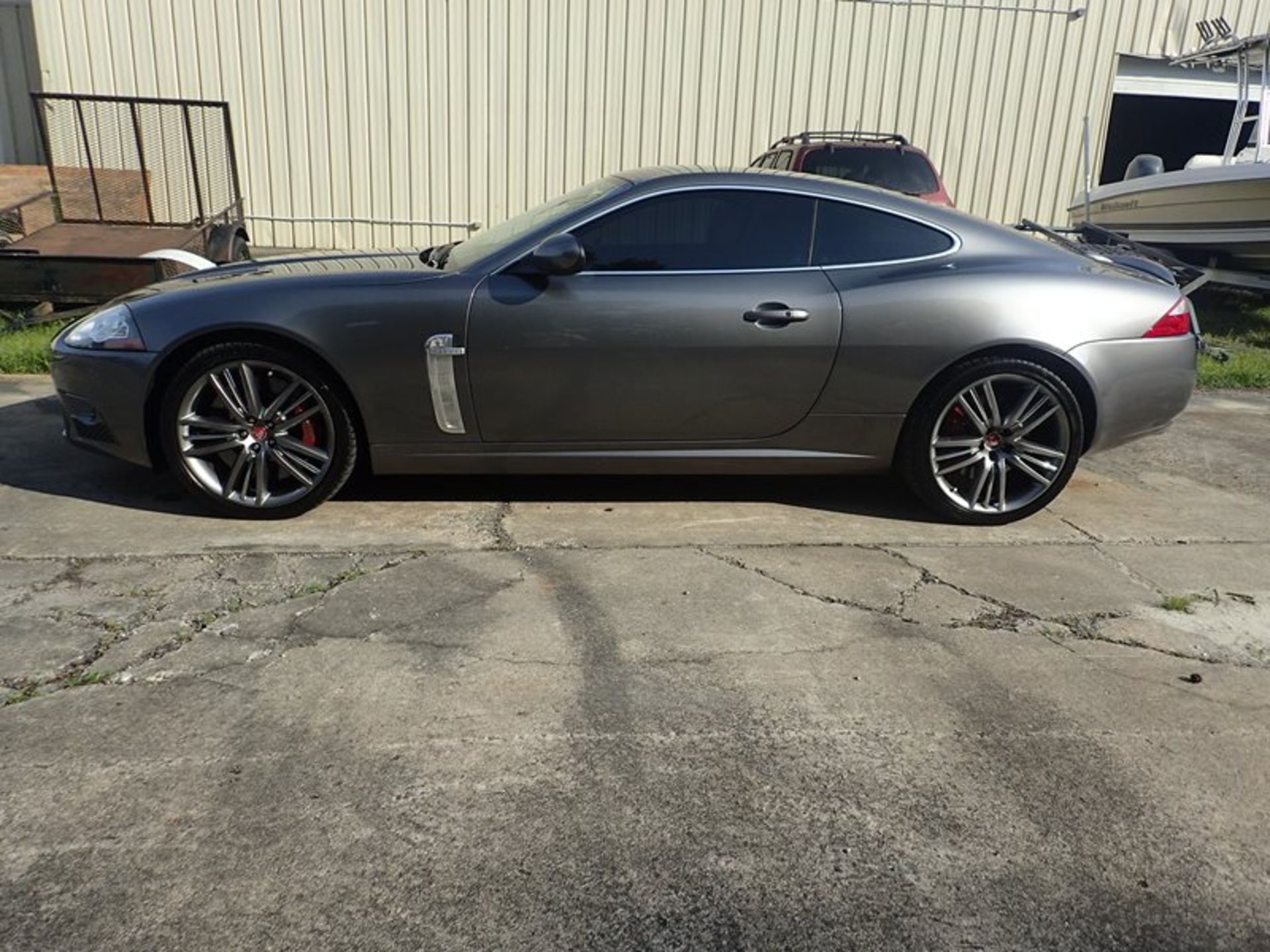 2009 JAGUAR XKR SUPERCHARGED 49,224 MILES VIN# SAJWA45C999B29224 XK Portfolio - Image 2 of 10