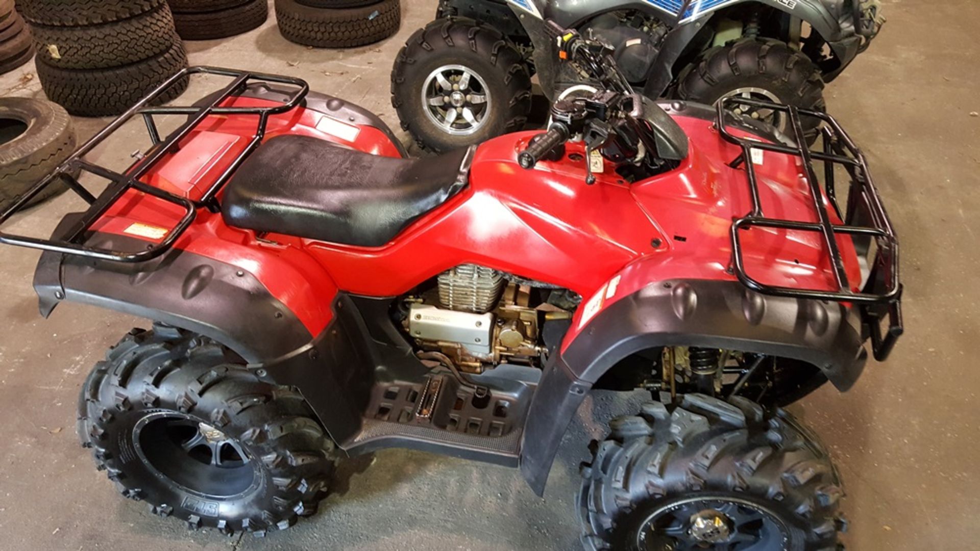 HONDA 350 WHEELER RED 4WD - Image 2 of 2