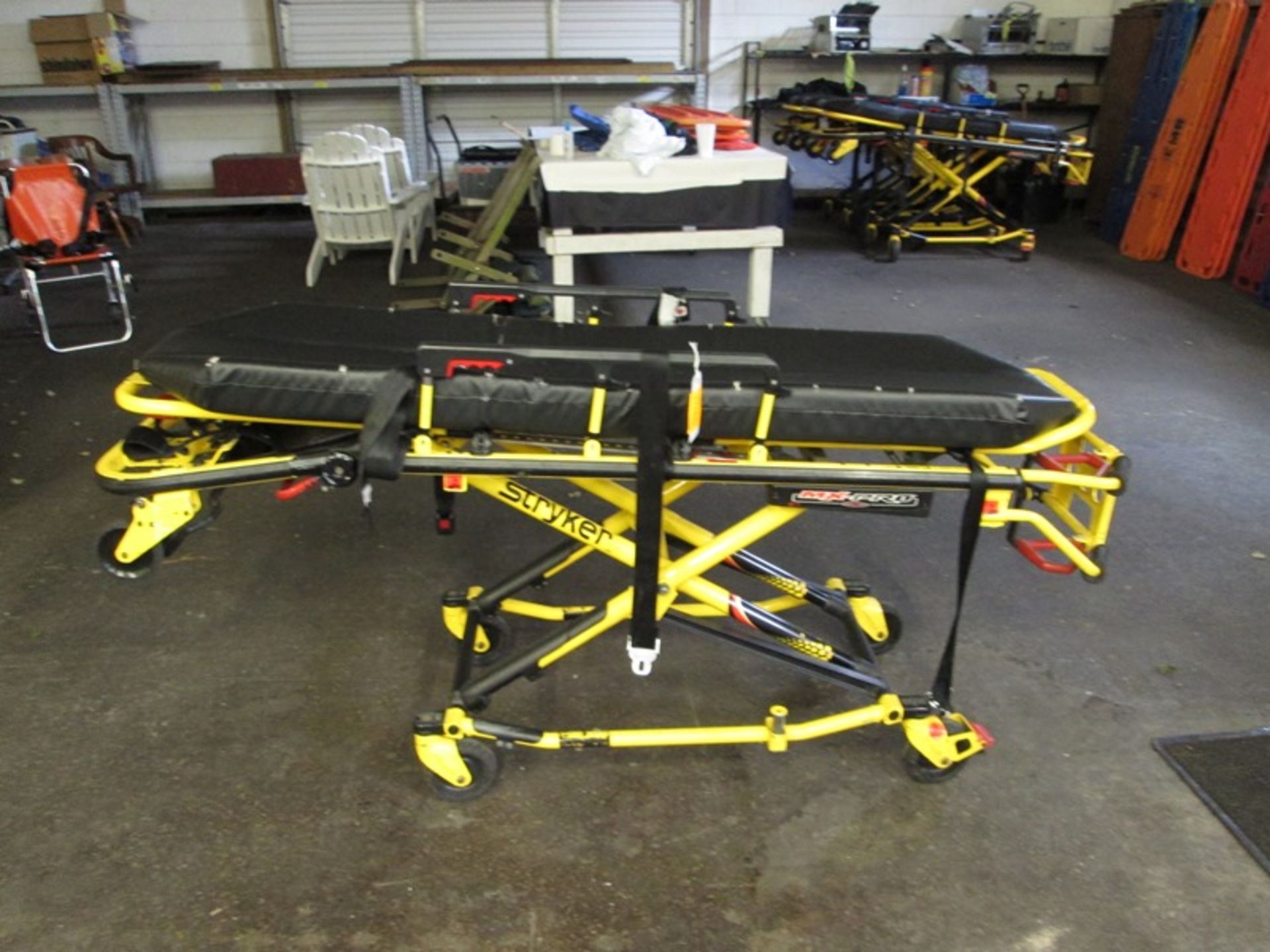 Stryker MX Pro 600 lb Stretcher