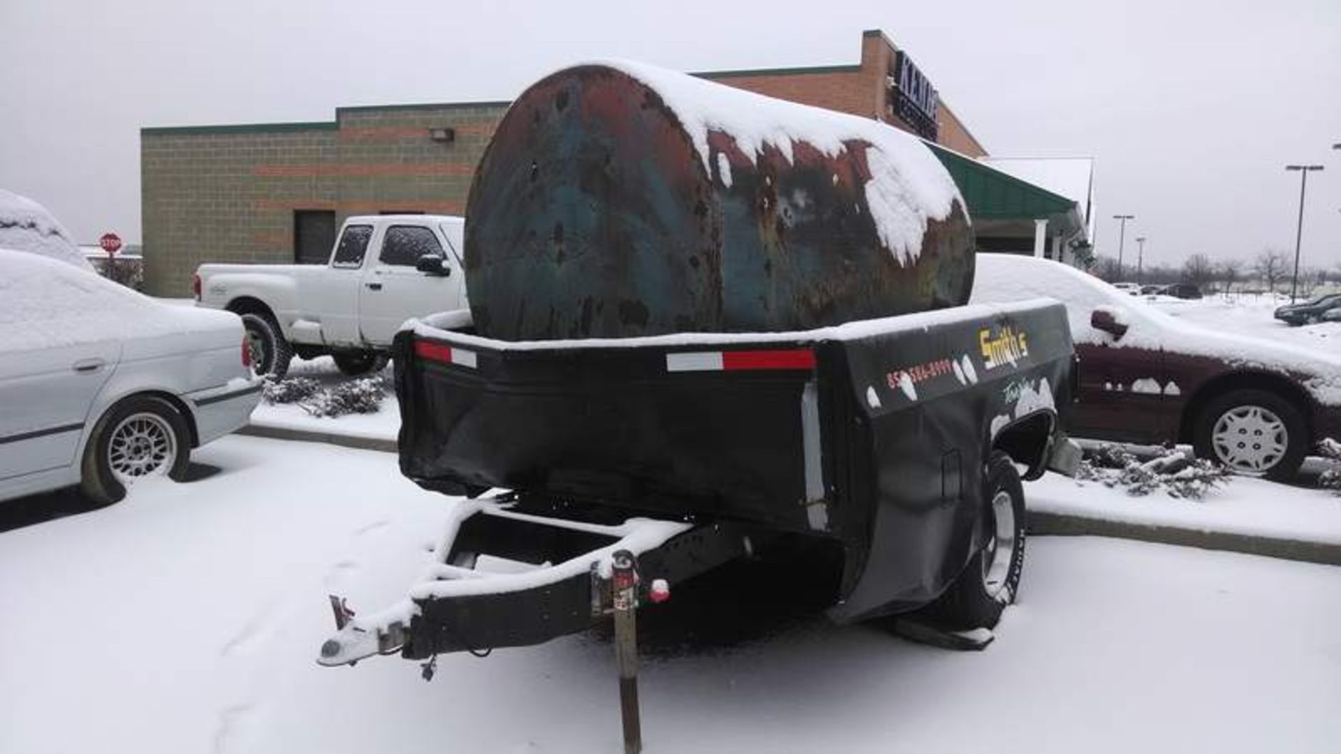 550 Gal. Fuel Tank & Single-Axle Trailer (Selling as 1 Lot) - Image 3 of 3