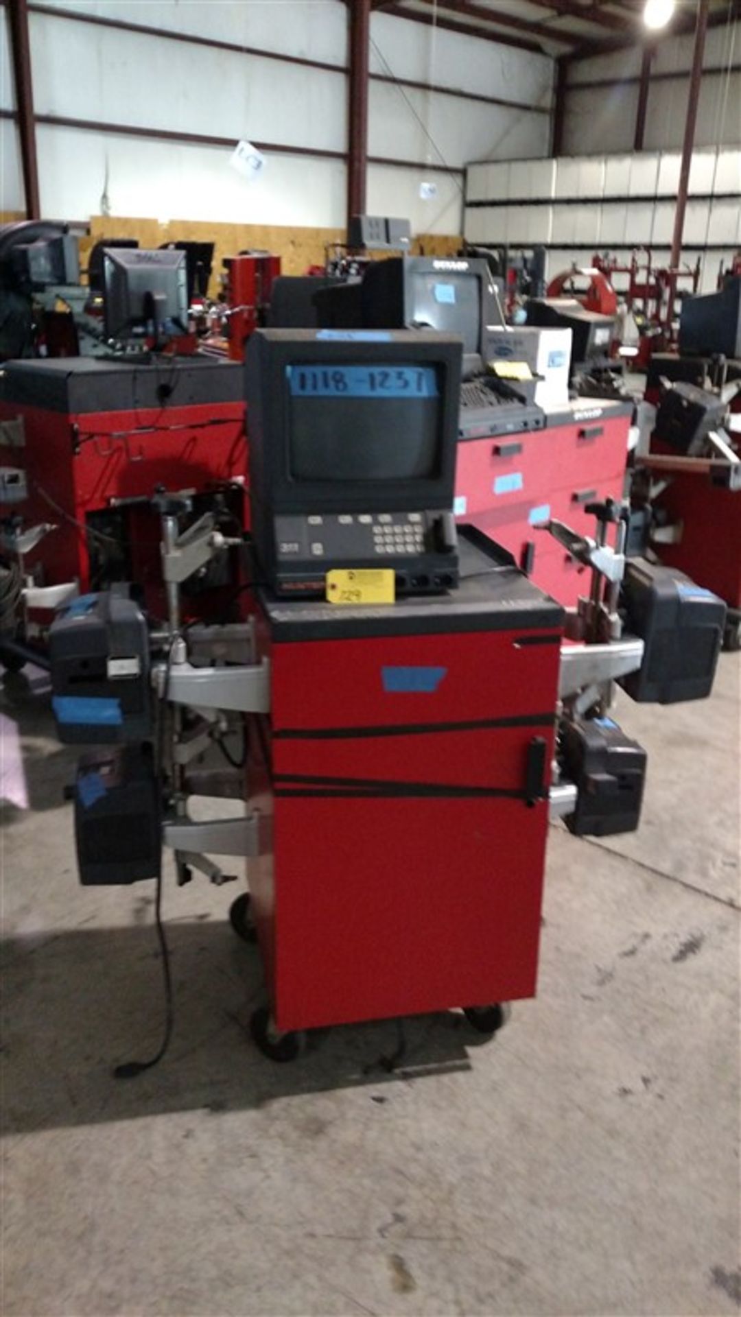 Hunter 311 Aligner Cabinet