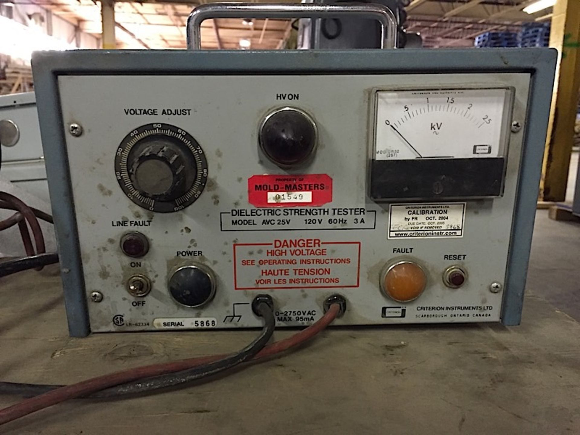 Dielectric strike tester model avc25v