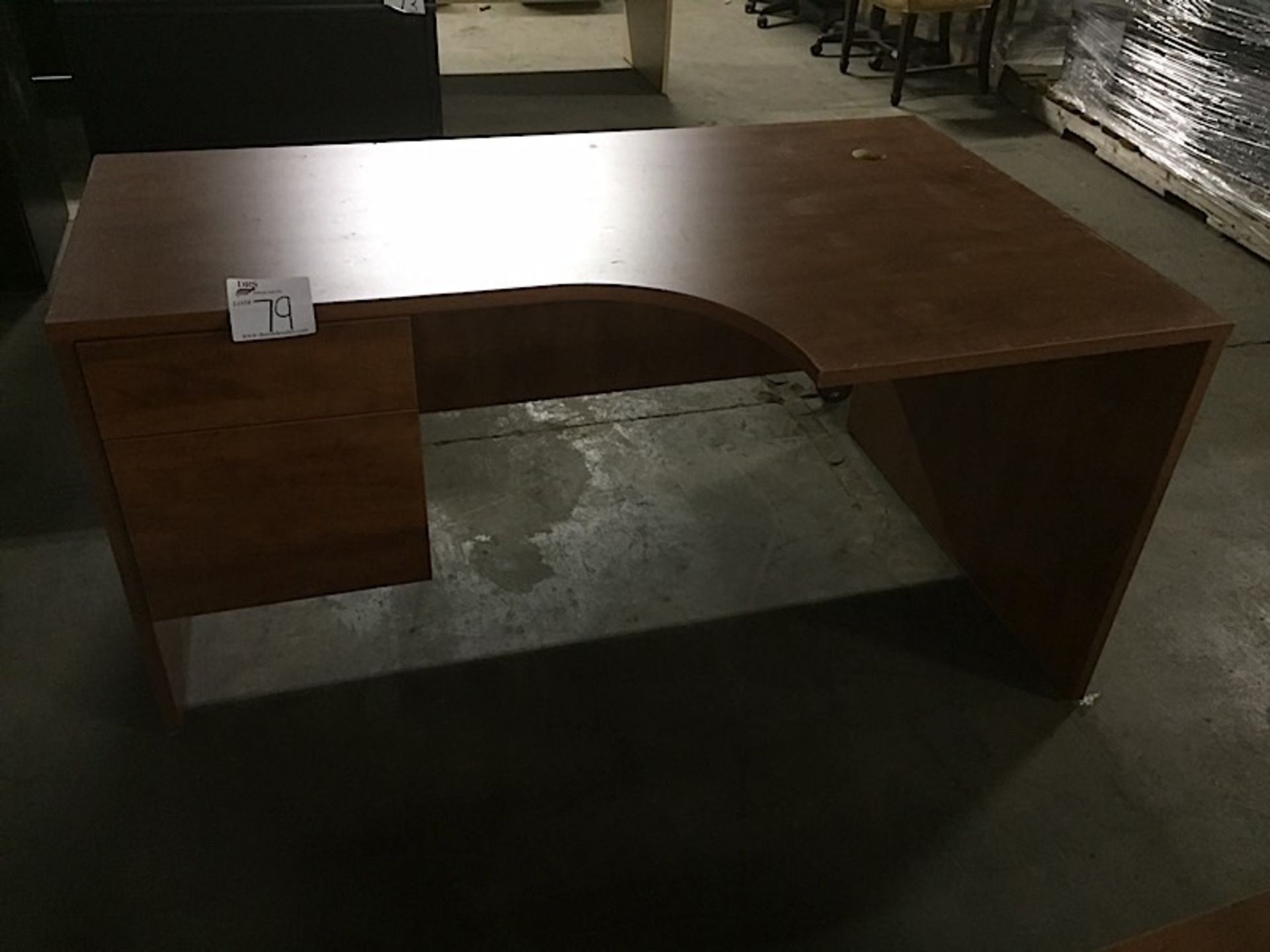 L-SHAPE DESK