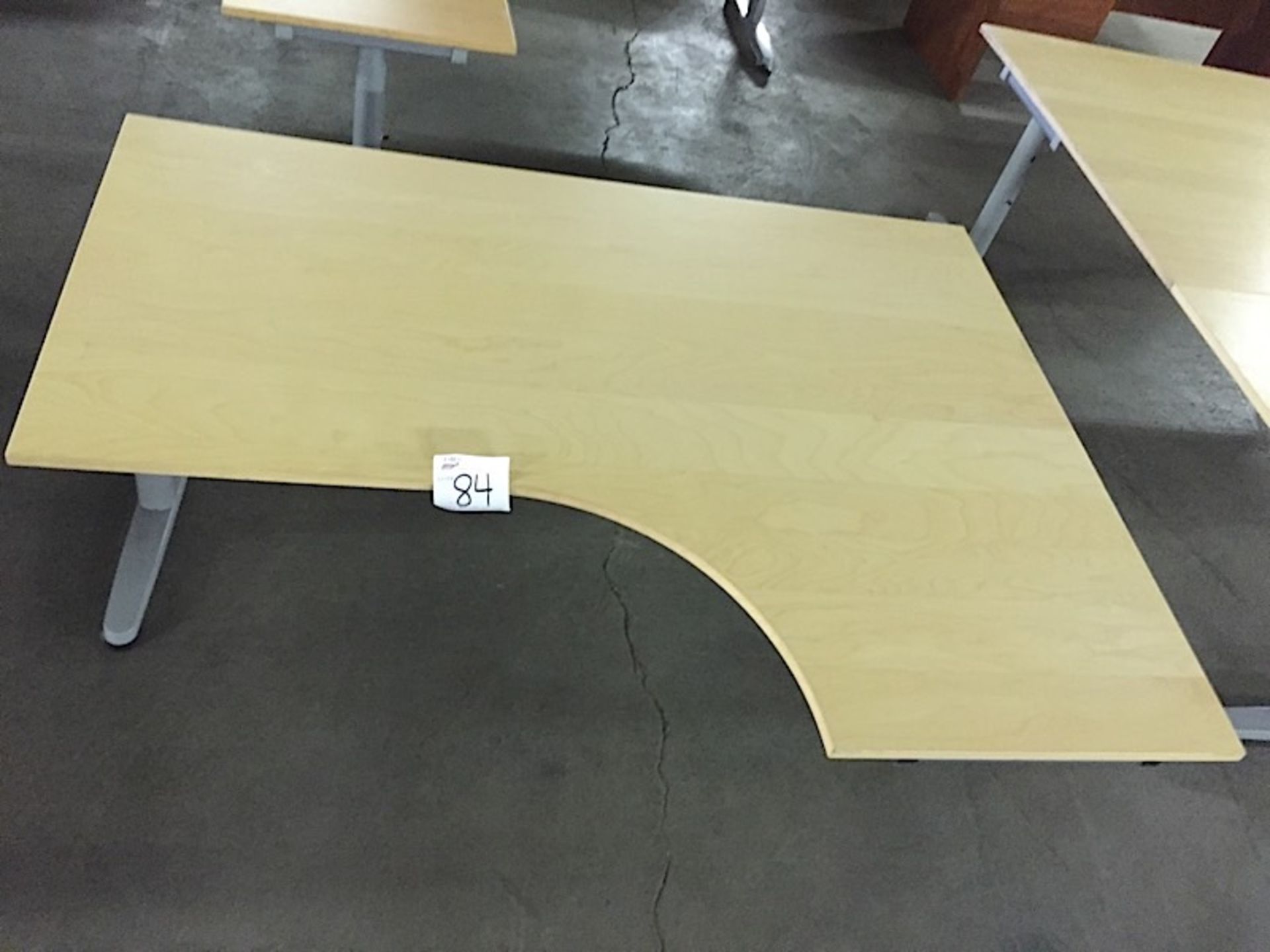 L-SHAPE DESK