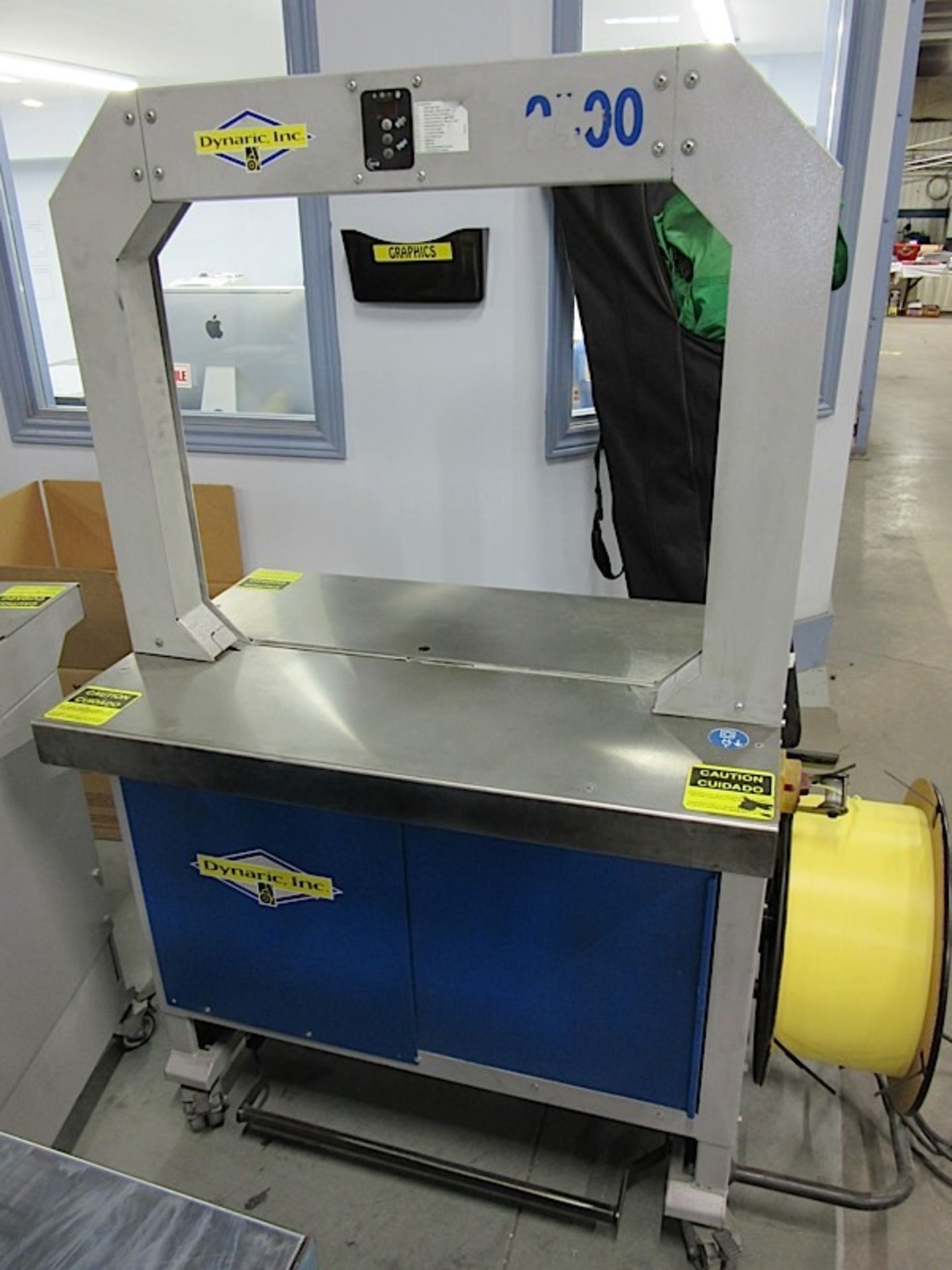 2009 DYNARIC (D2400) STRAPPING MACHINE