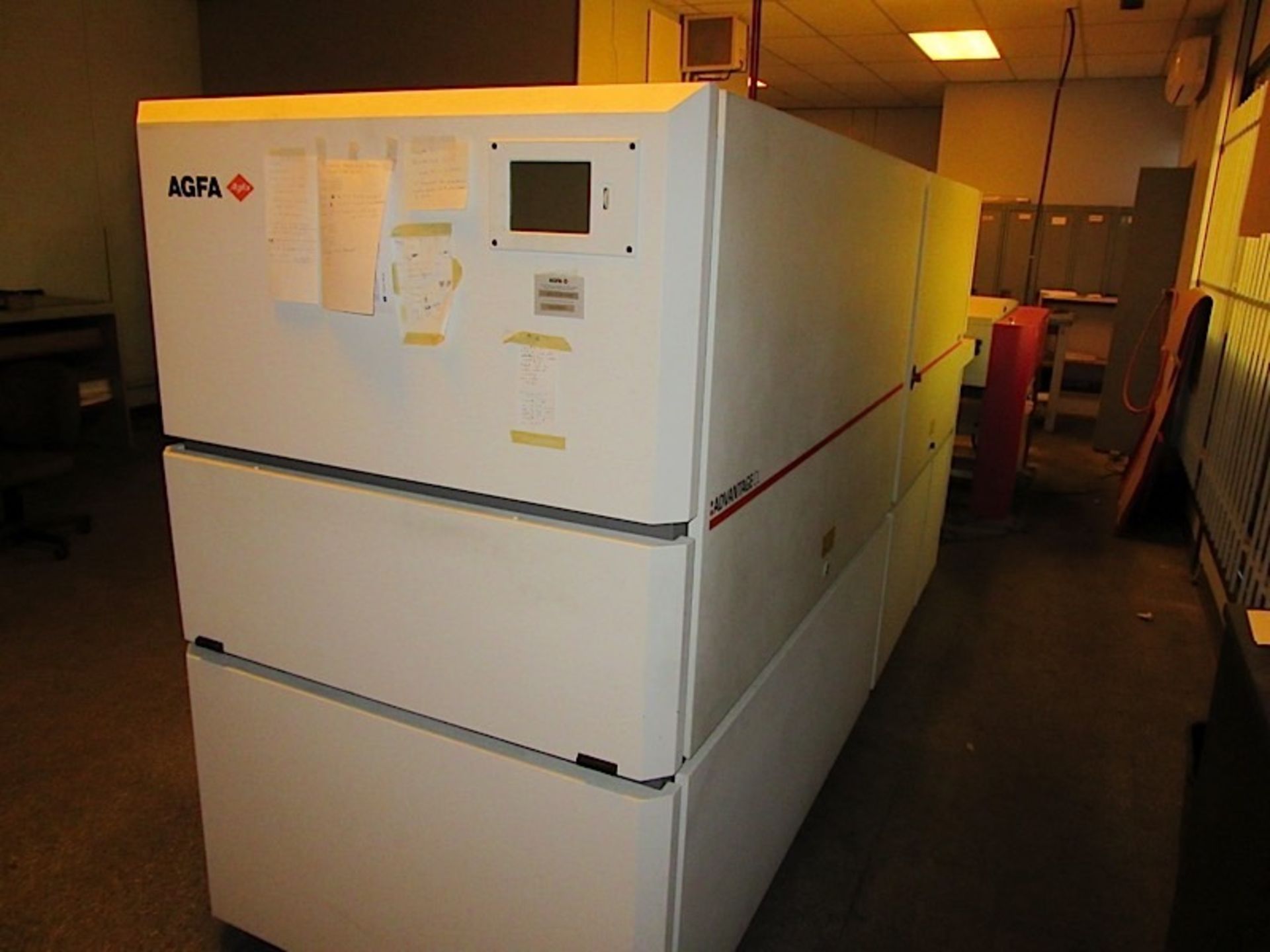 2004 AGFA (ADVANTAGE CL) PLATE PROCESSOR & AGFA (VCF) CLEAN-OUT UNIT - Image 4 of 7