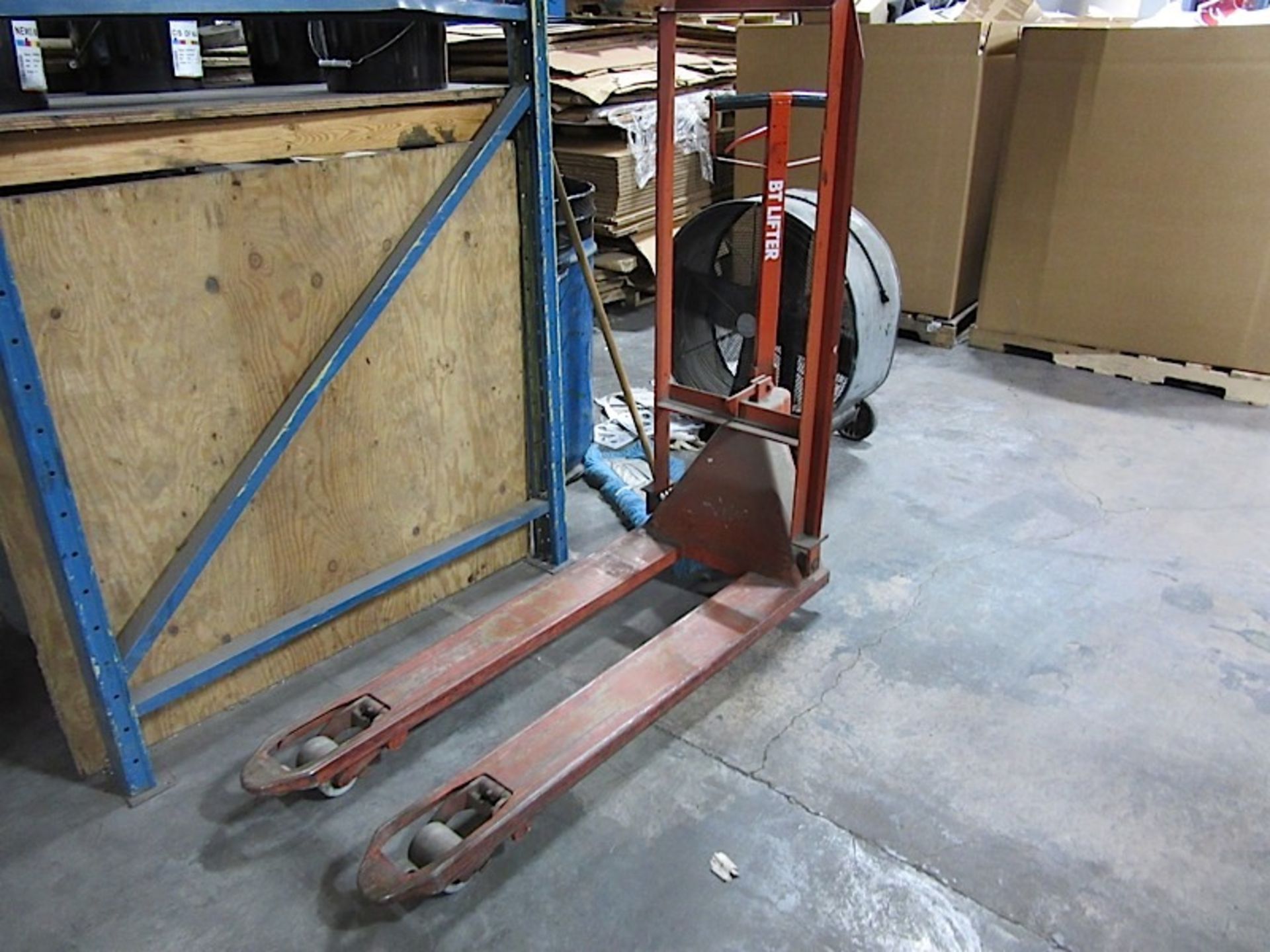 PALLET JACK