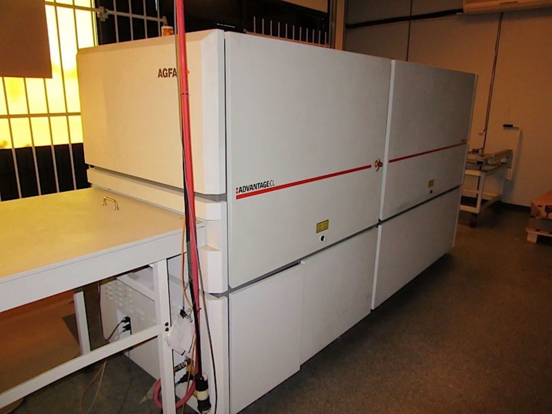 2004 AGFA (ADVANTAGE CL) PLATE PROCESSOR & AGFA (VCF) CLEAN-OUT UNIT - Image 3 of 7