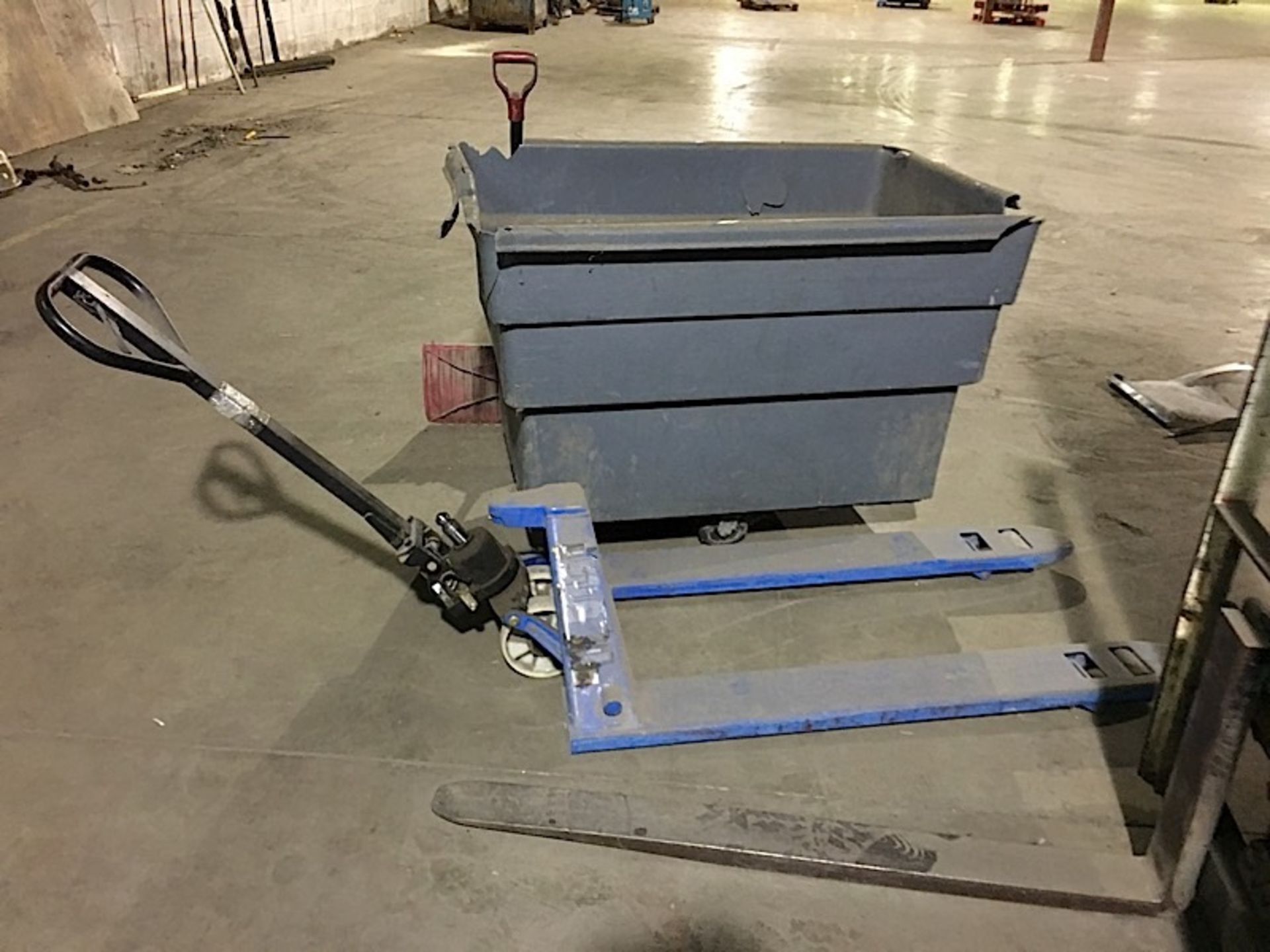 PALLET JACK