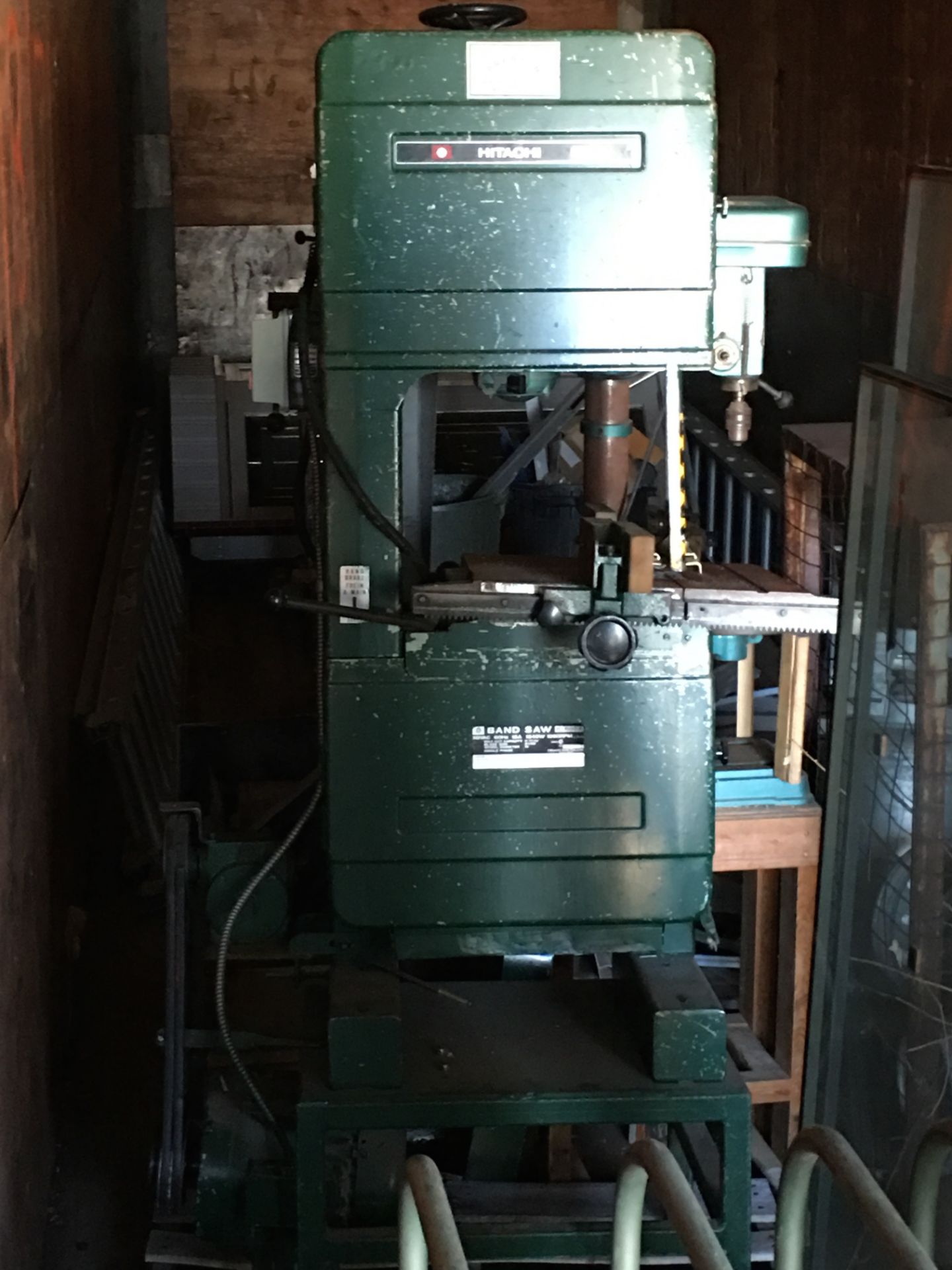 HITACHI BAND SAW