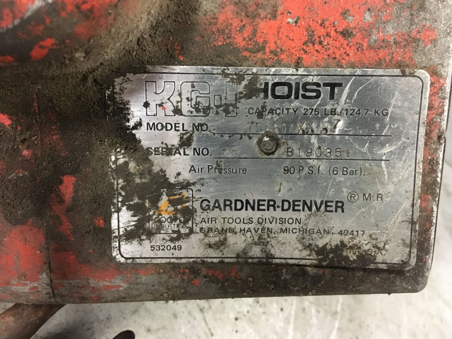 Gardner-Denver hoist. - Image 2 of 2