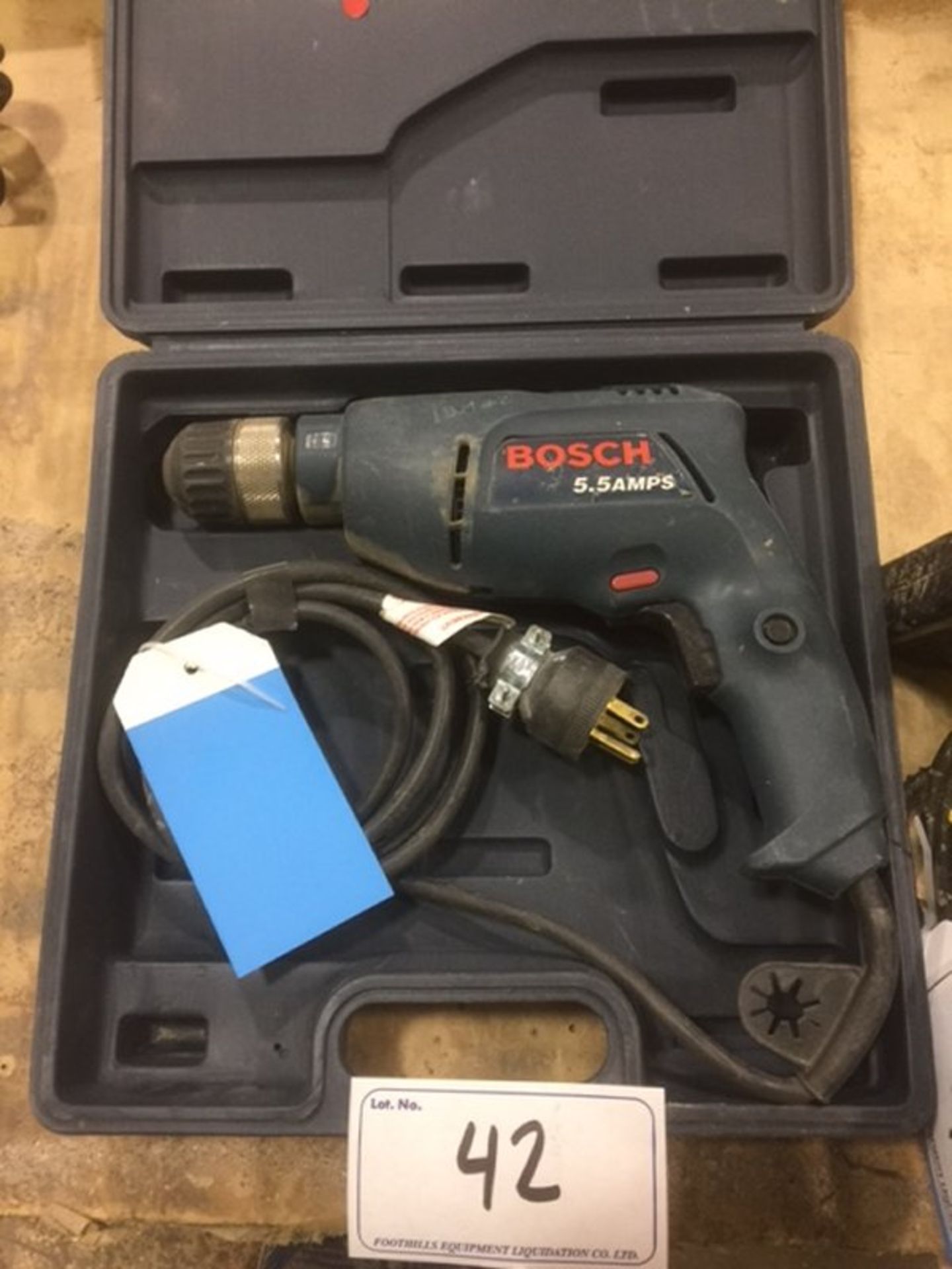 3/8IN BOSCH KEYLESS DRILL