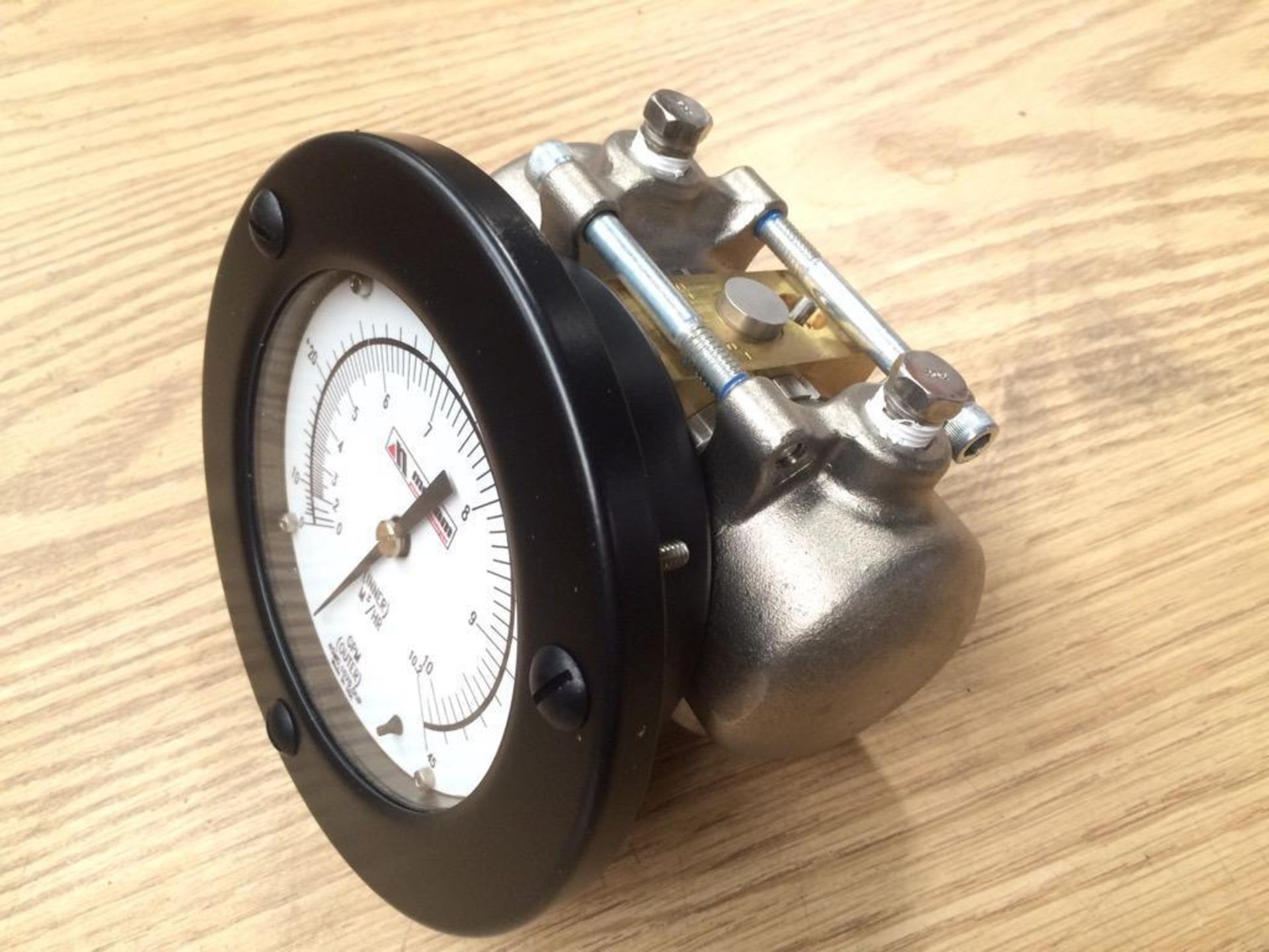 (4) New in Box Meriam Z1124FF-B Bellows Gauges for Differential Pressure Flow and Level. 4-1/2" Dial - Image 8 of 8