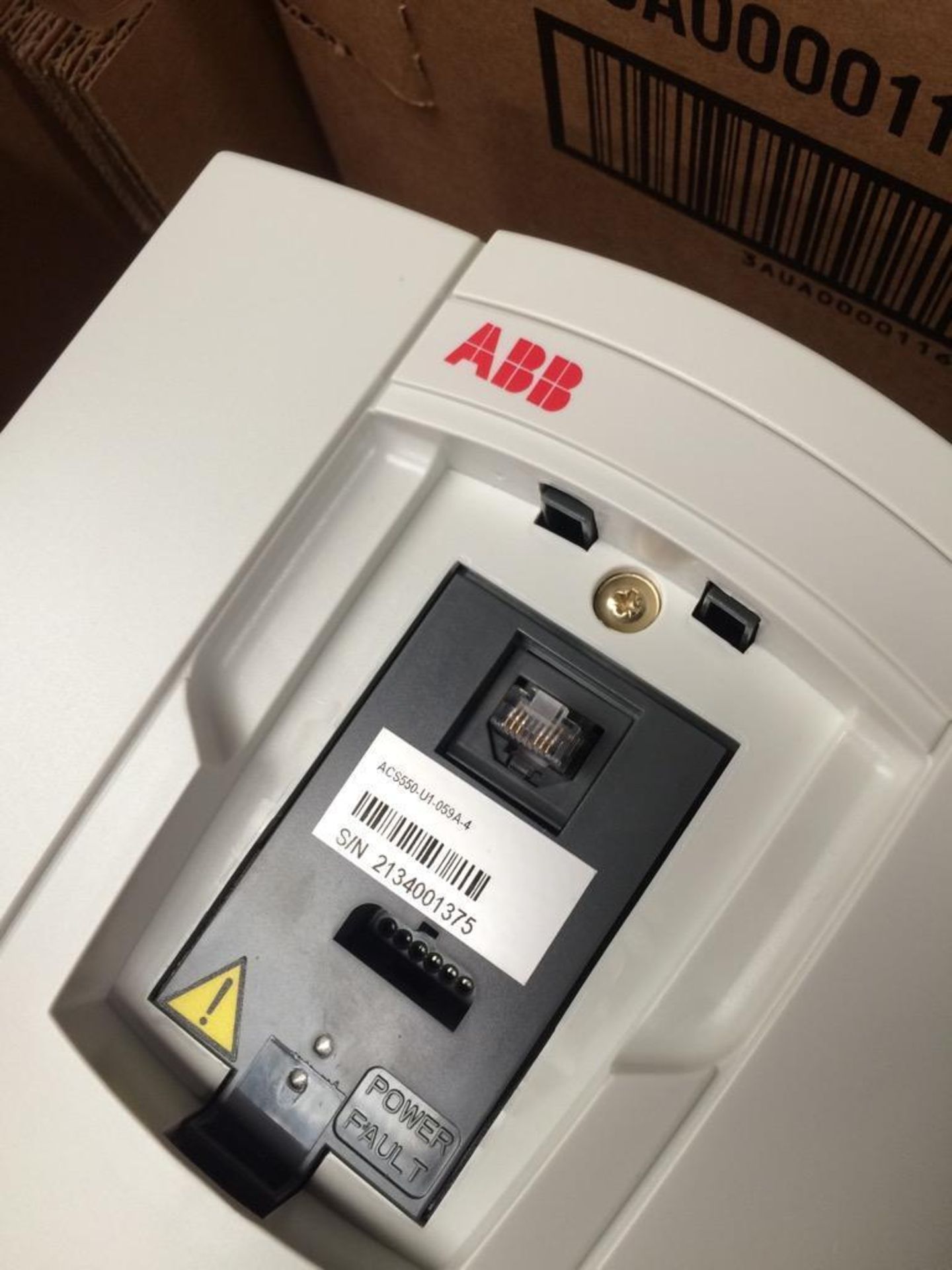 New In Box ABB Model ACS550-01-059A-4 40HP 30KW VFD Variable Frequency Drive. Serial Number 21340013 - Image 3 of 10