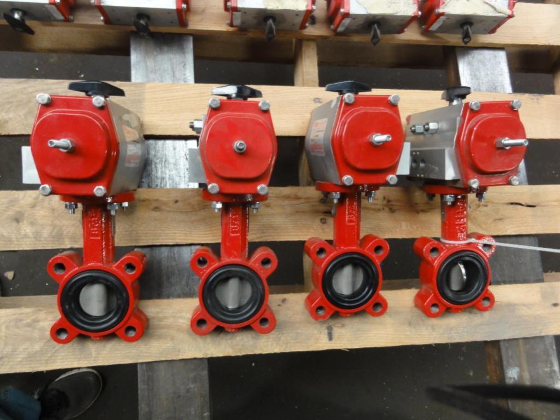 (4) 2" Bray Butterfly Valves and Controllers, model 92-0830-11310-532