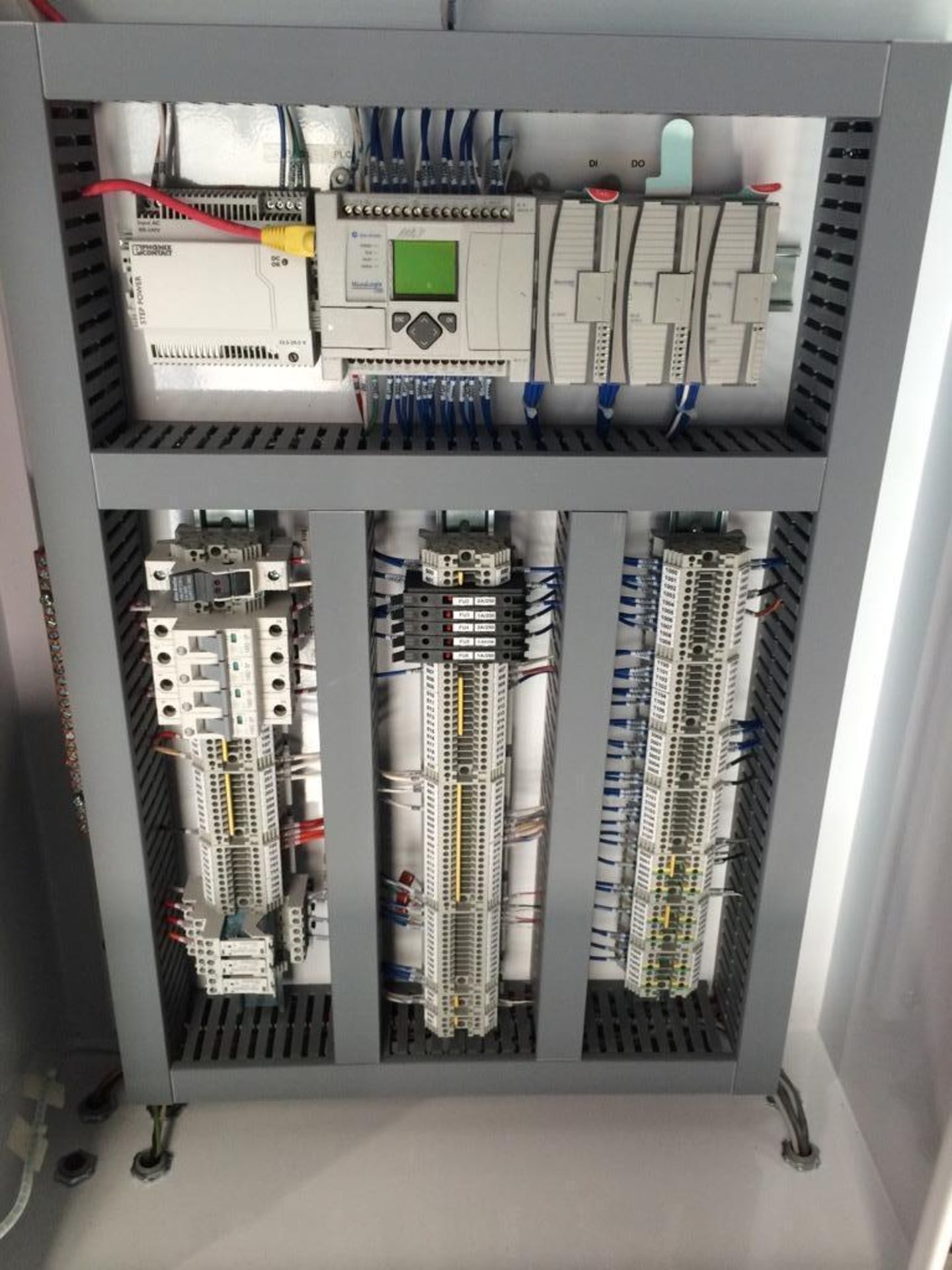 Hoffman Enclosure with AB Allen Bradley PanelView Plus 400 Cat Num A302410LP Material Steel Size 30. - Image 11 of 20