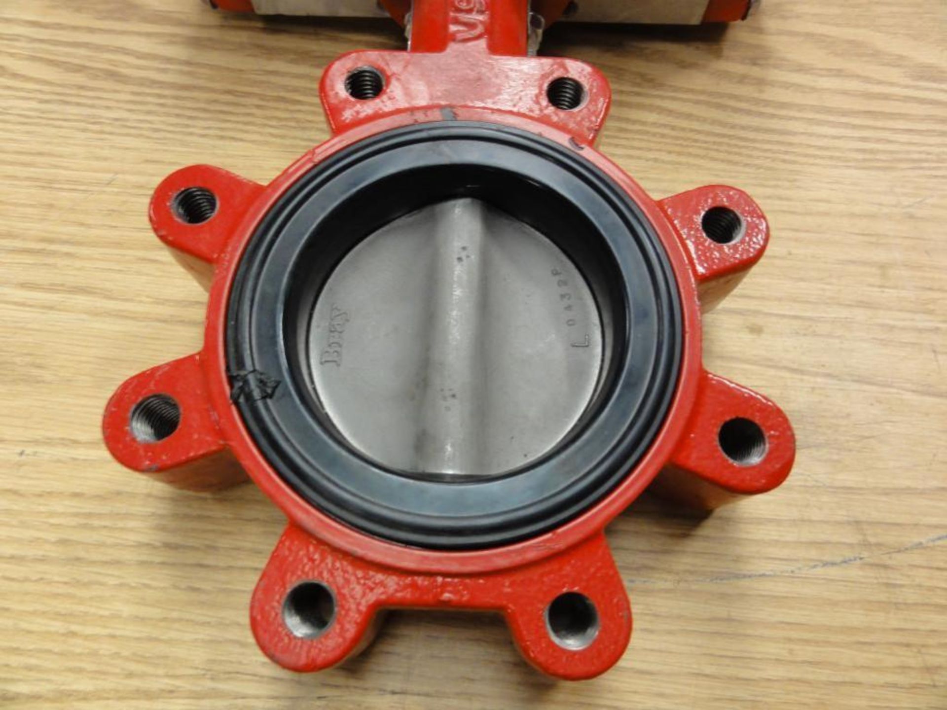 Bray 4" Butterfly Valve and Controller Model 93-1193-11315-532 - Image 2 of 6