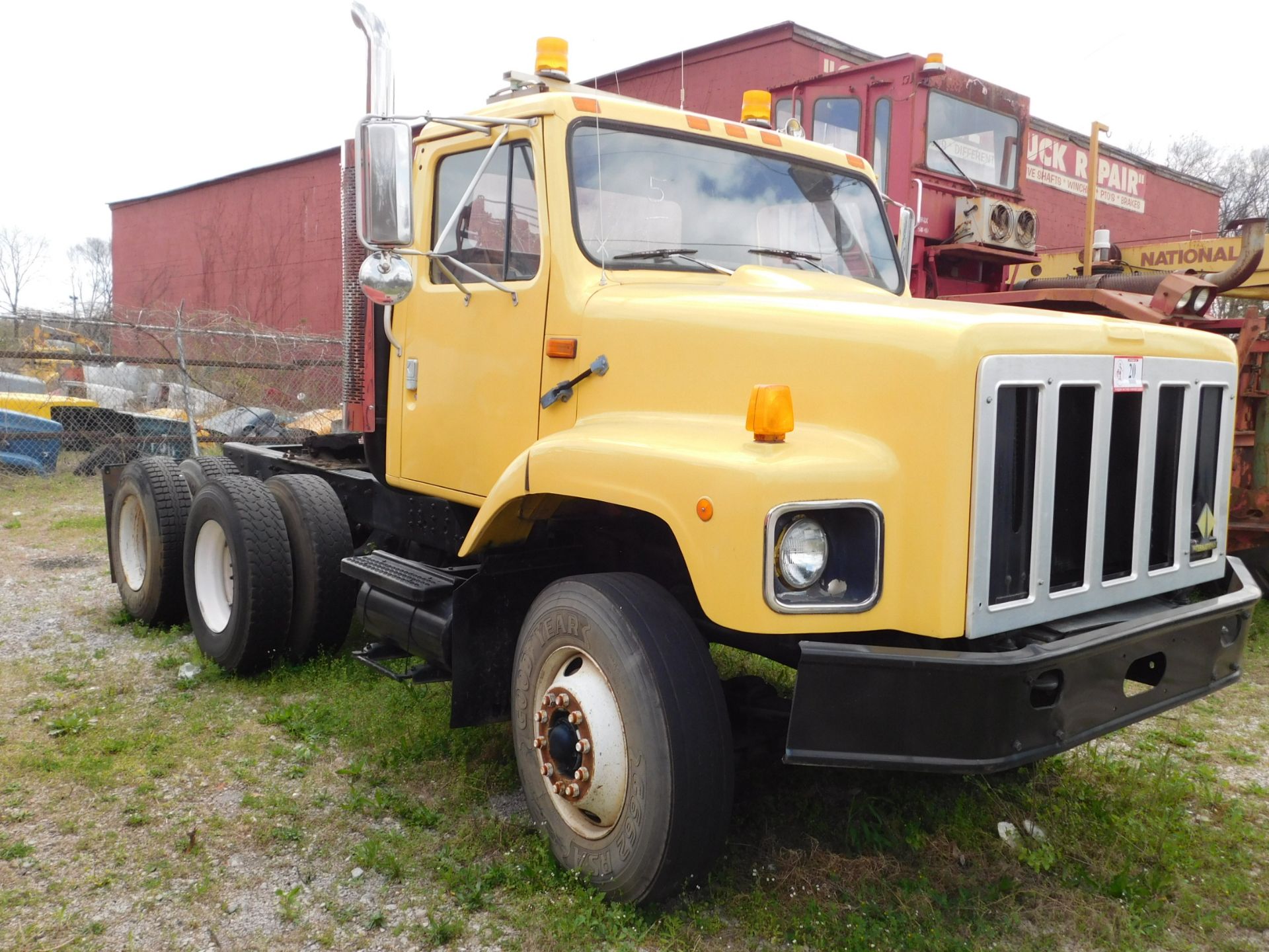 1994 International 2674 Day Cab road tractor, Cummings N14 diesel, Fuller transmission,