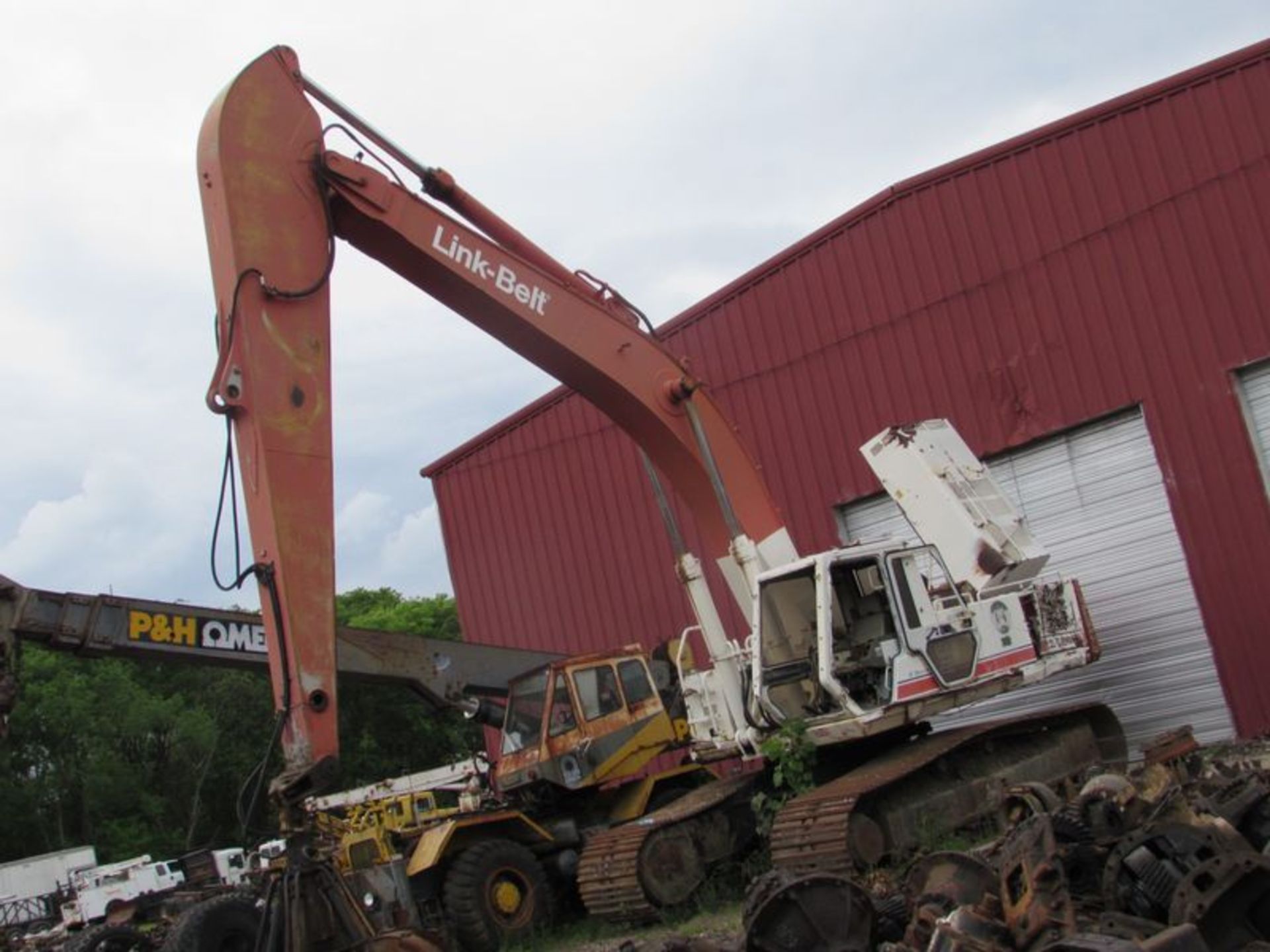 Link-belt LS5800 C series 2 Hydraulic Excavator (Orange Peel Attachment Sold Separately) - Image 5 of 5