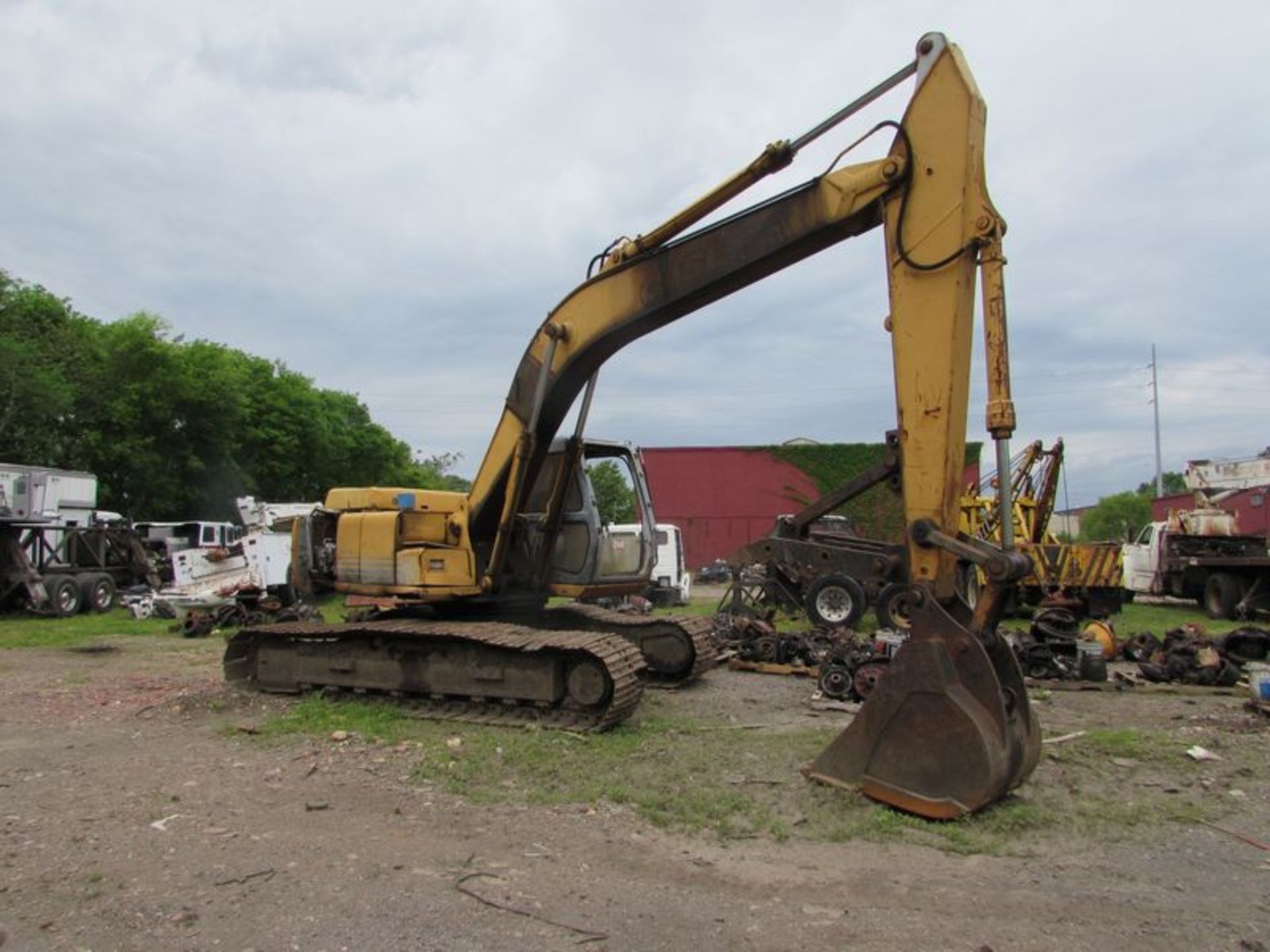 Case 9030B Hydraulic Excavator, thumb, 36" bucket, s/n DAC0301080 - Image 2 of 5