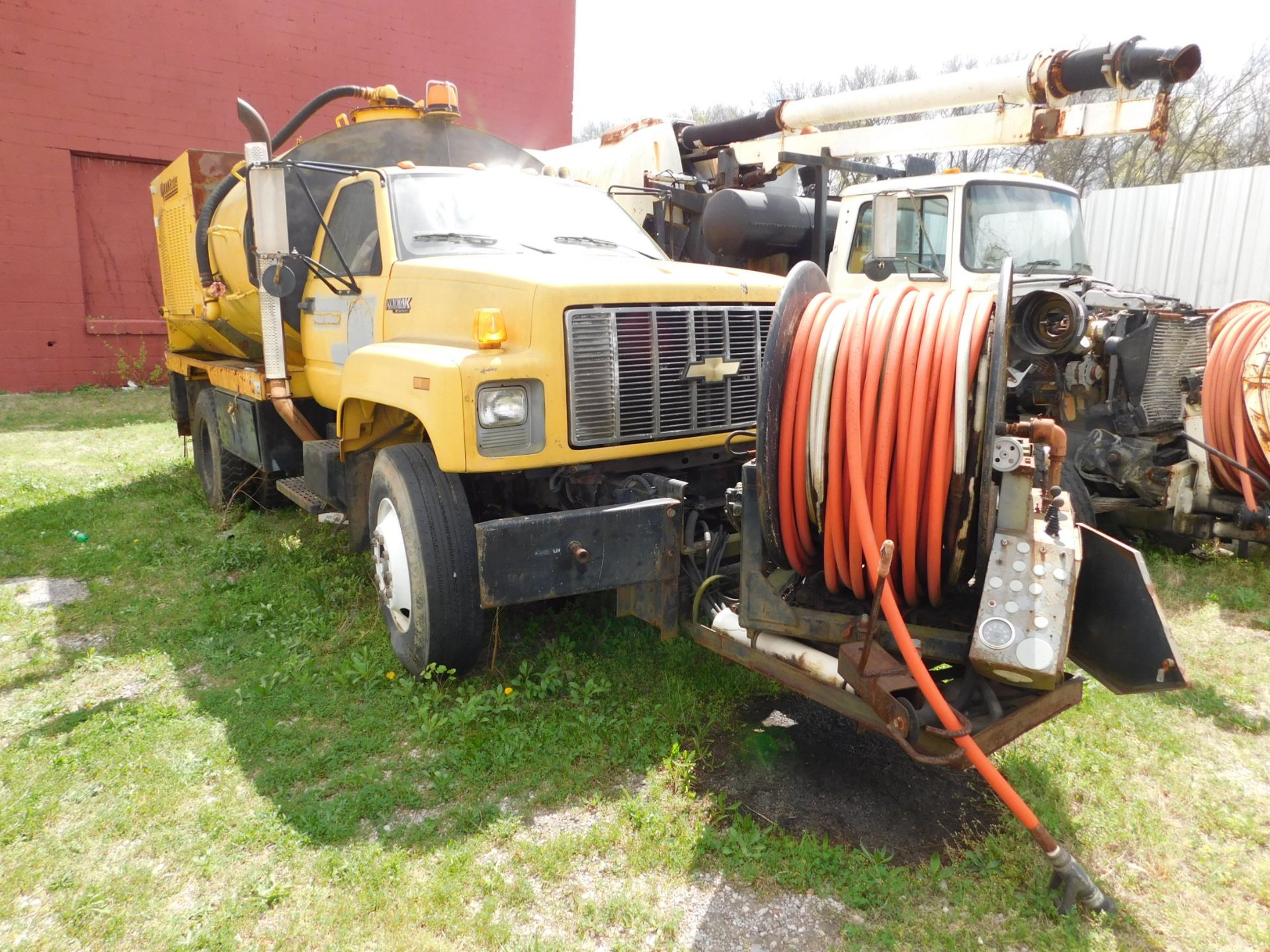 1994 Chevy Kodiak vacuum truck, cat diesel automatic, w/guzzler ram rodder, bed w/Perkins engine,