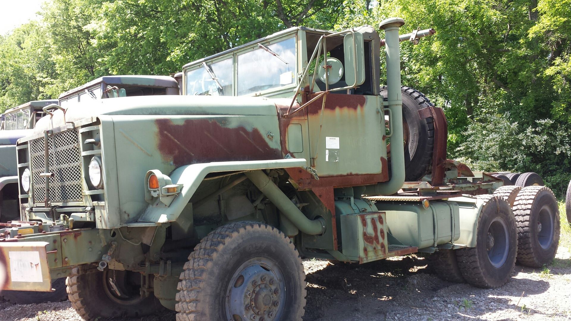 American General M932 5-ton 6x6 road tractor, w/winch