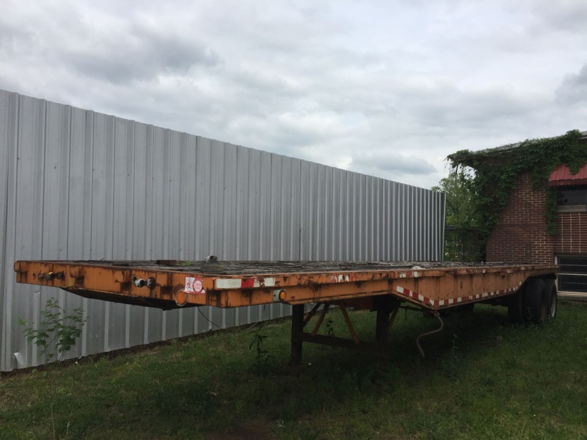 40' Flatbed trailer