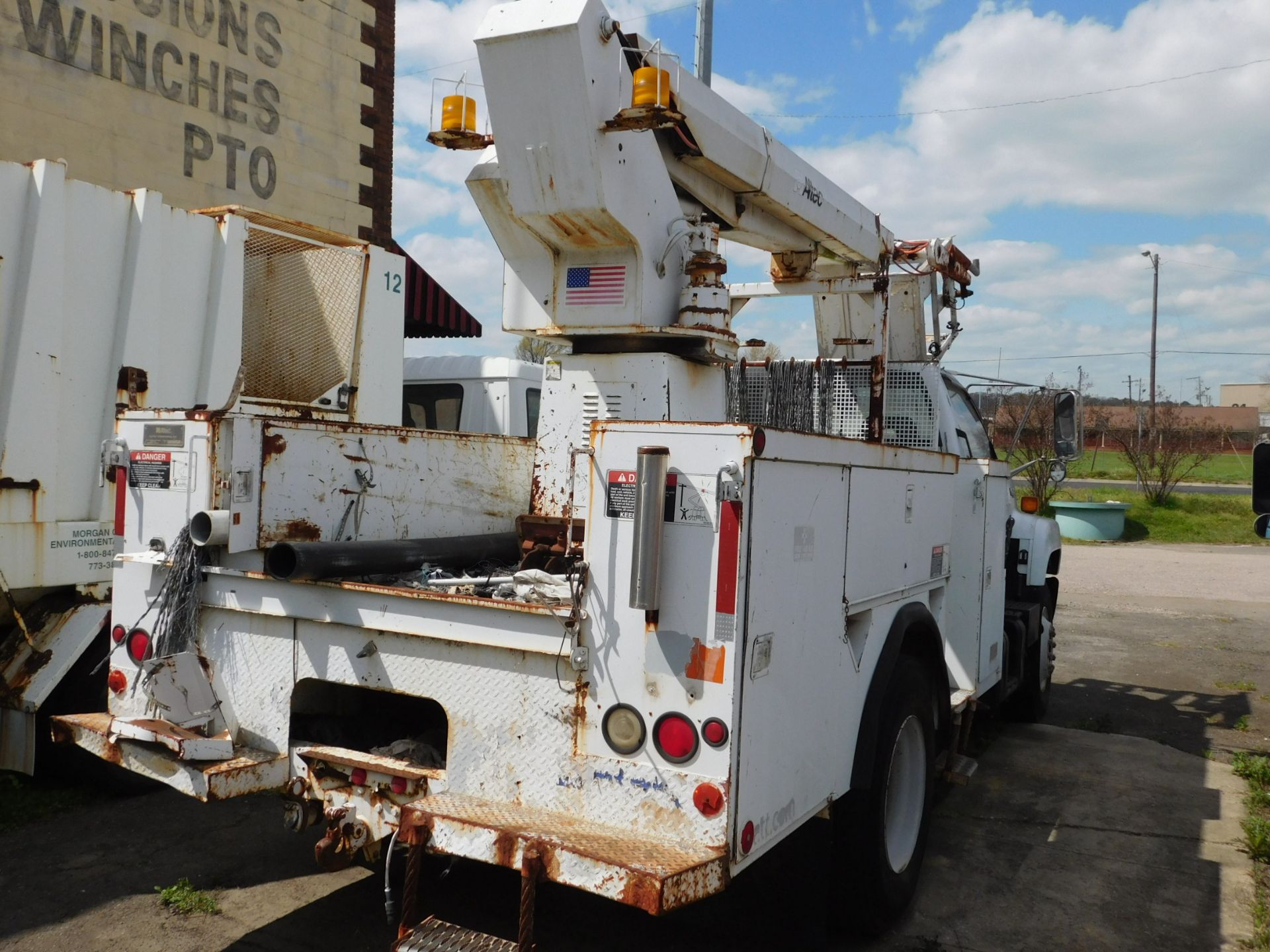 1994 Chevy Kodiak bucket truck, Cat diesel, automatic, Altech service bed, w/Altech 31', - Image 5 of 7