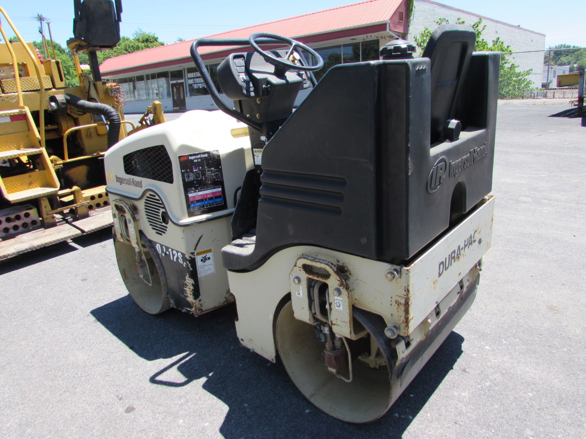 Ingersoll Rand DD-12S Double Drum Vibratory Roller, 1244Hrs - Image 3 of 4