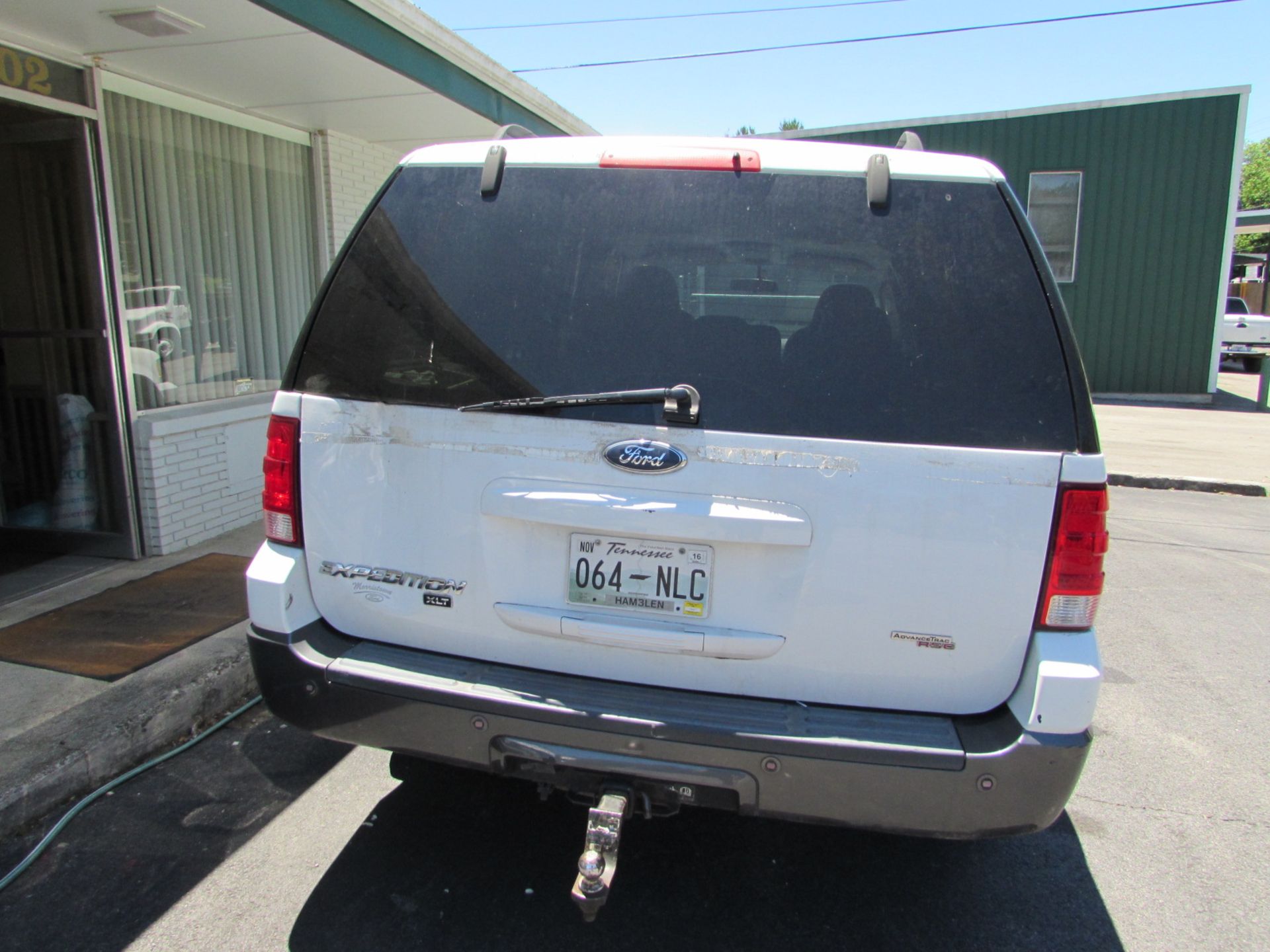 2006 Ford Expedition, V-8 Automatic, Leather, Power Windows, Power Door, 2-WD ODO 70,341, Vin - Image 3 of 5