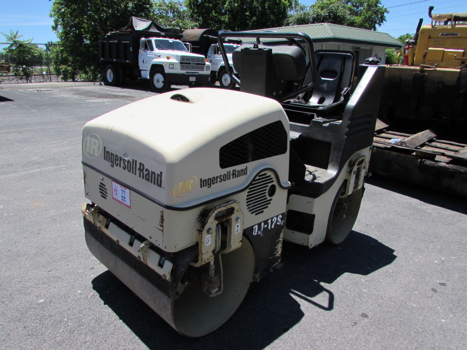 Ingersoll Rand DD-12S Double Drum Vibratory Roller, 1244Hrs - Image 2 of 4