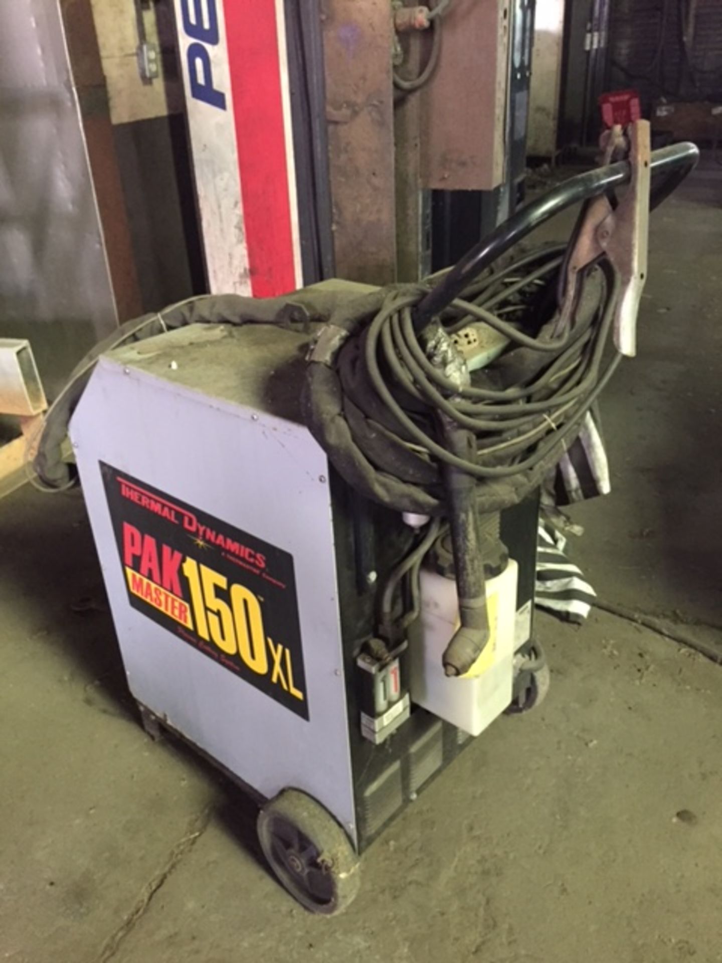 Thermal Dynamic Pak-Master 150XL Plasma Cutter