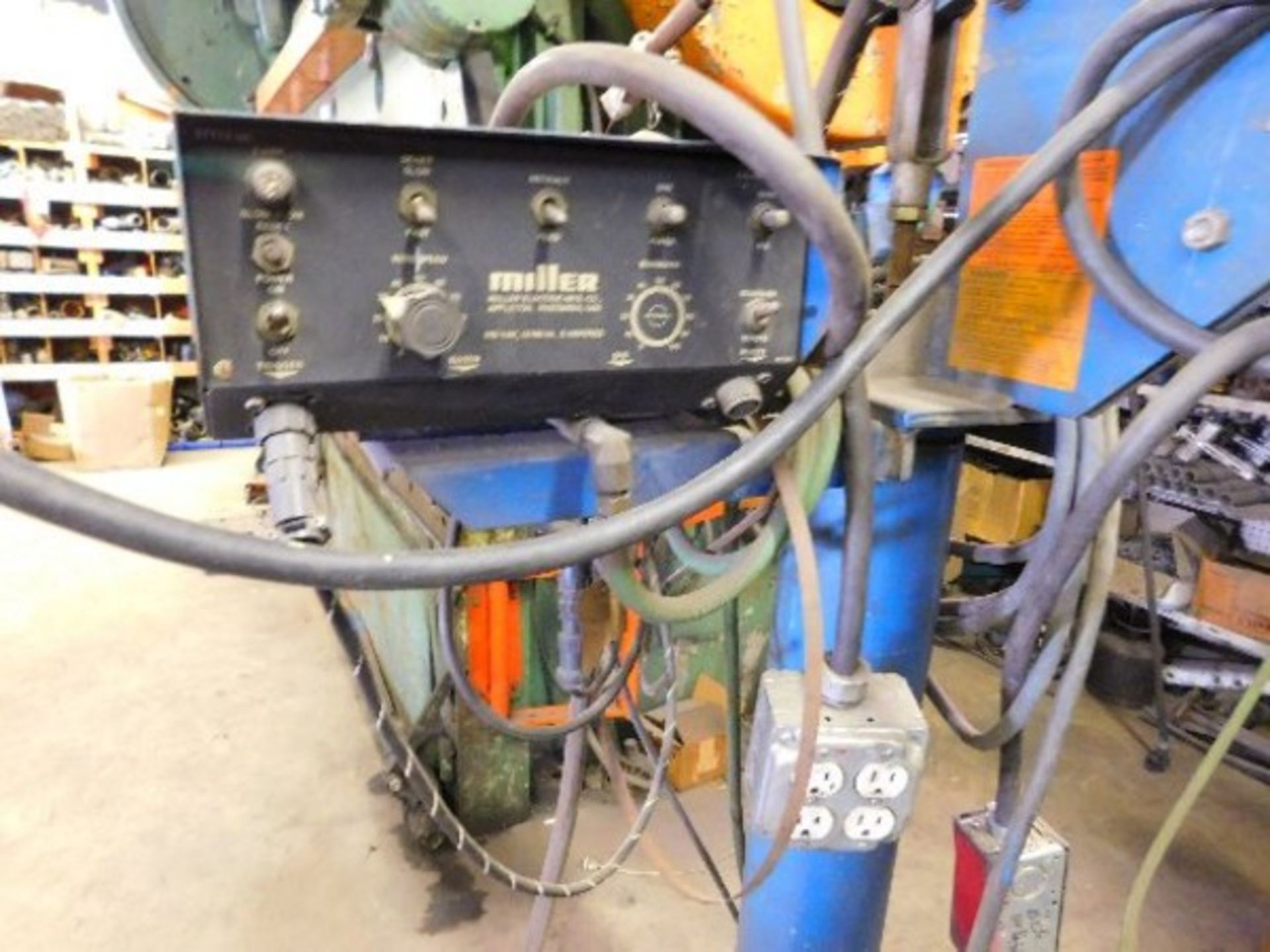 Lincoln CP200, 200 AMP, 230/460 Volt DC Arc Welding Power Source, W/Miller Wire Feed and Boom - Image 2 of 3