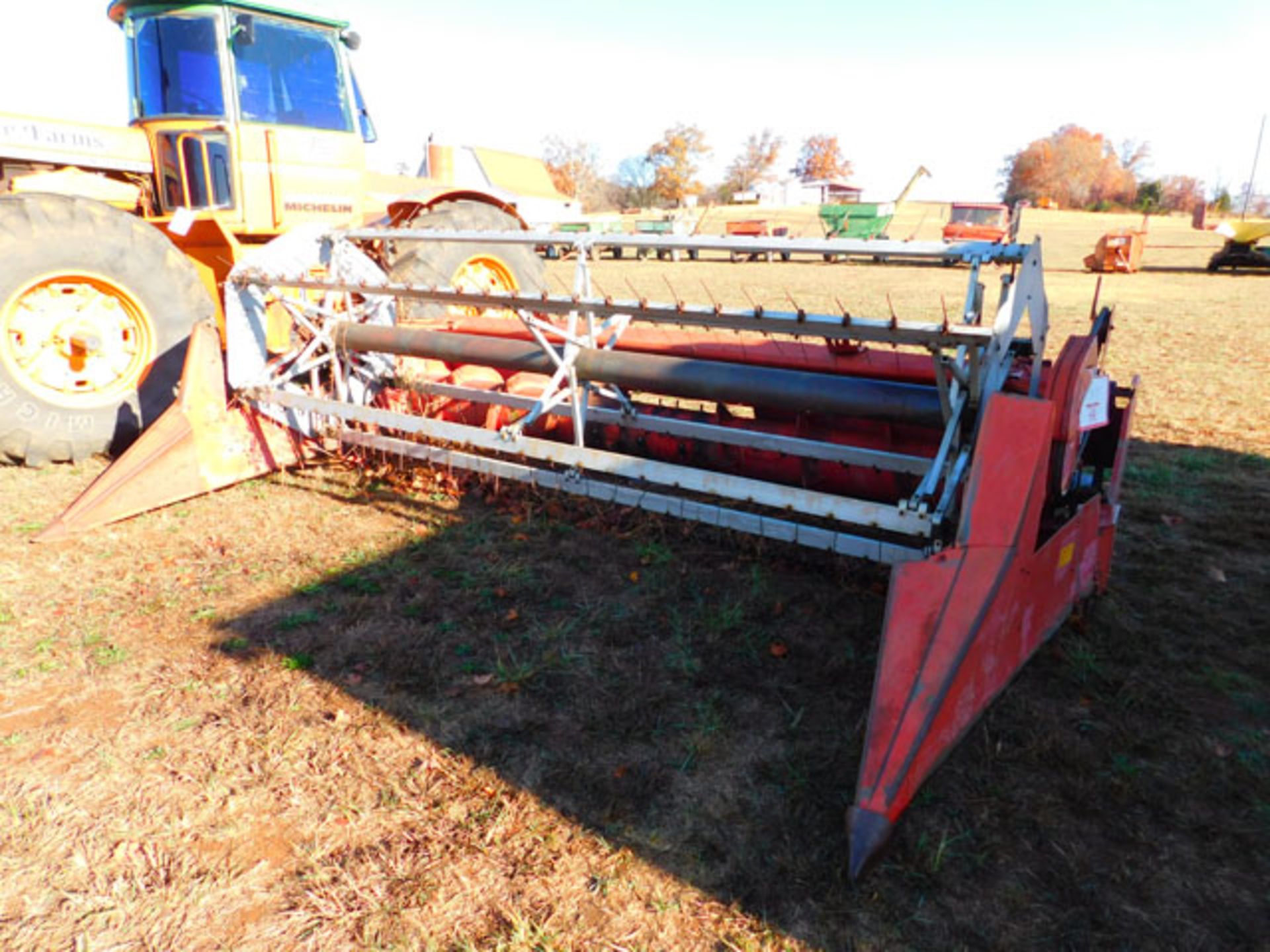 Massey Ferguson Grain head Model MF1143, s/n 2739081297