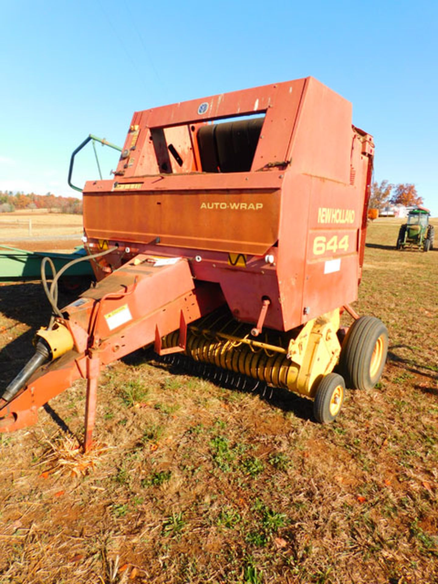 New Holland 644 Round Baler, (1998) s/n 931734