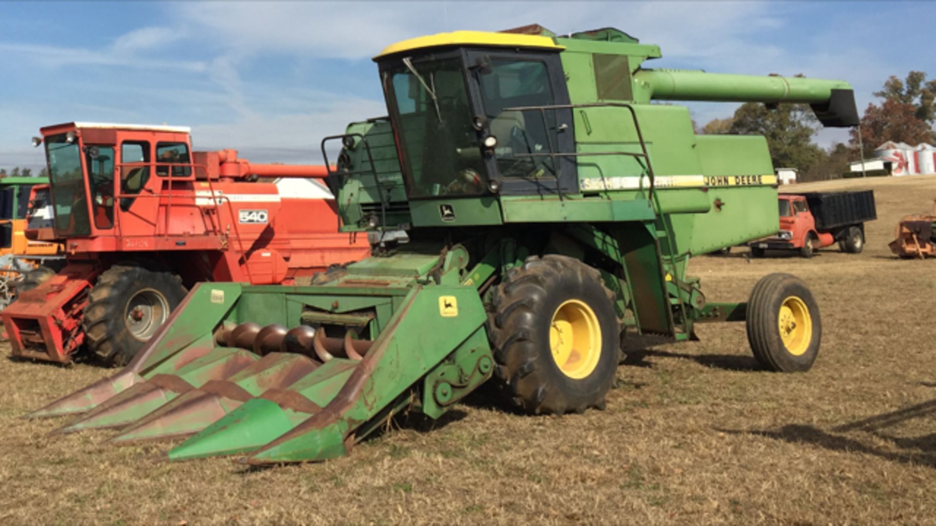 John Deere 6620 Combine w/4-row corn head "Sidehill" s/n 600579 - Image 6 of 6