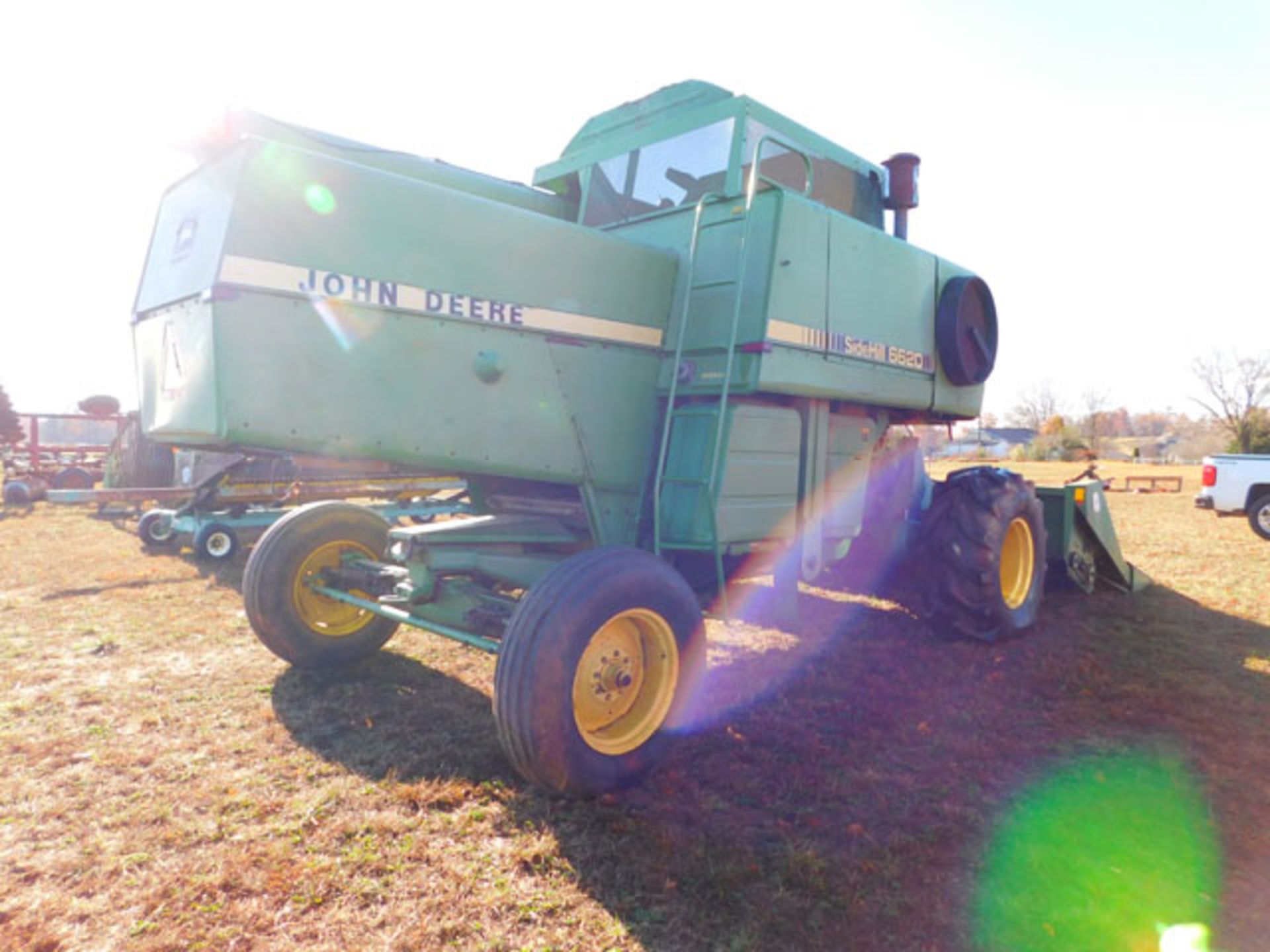 John Deere 6620 Combine w/4-row corn head "Sidehill" s/n 600579 - Image 4 of 6