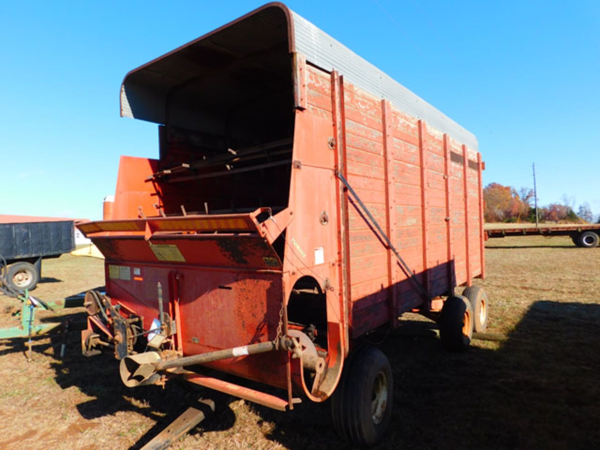 H&S Sileage Wagon, Model XL83 s/n B7777