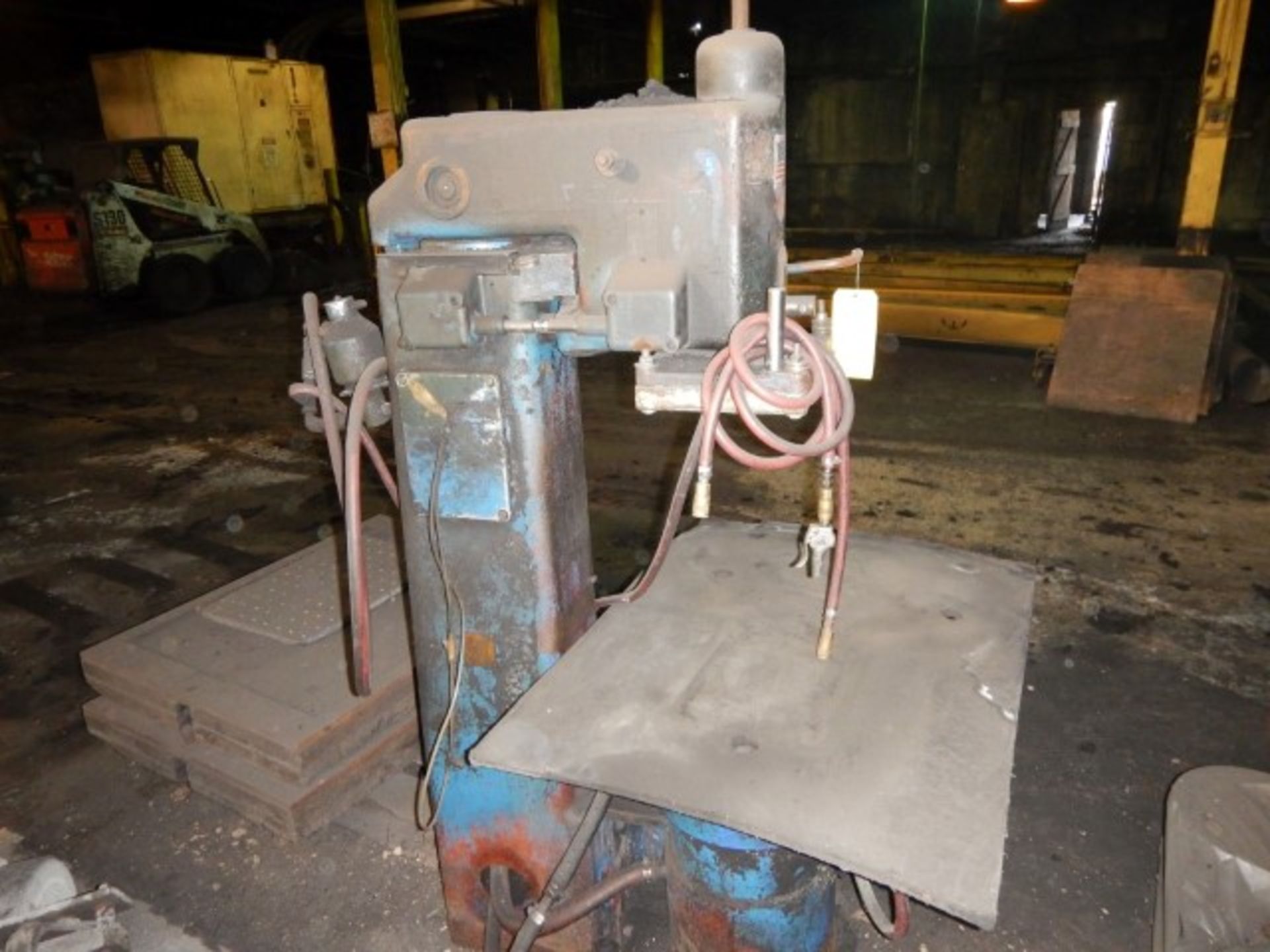 BMM (British Molding Machine), Jolt/Squeeze molding machine, S/N DH5231 - Image 3 of 3