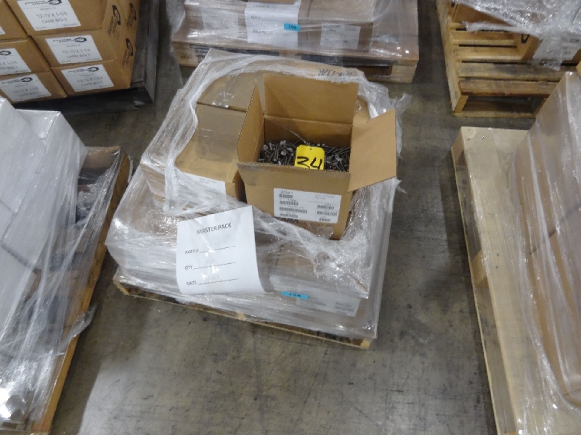 Pallet of New Stainless Steel Screws 1/4''-20 x 2'' (Kara Industries, Inc)