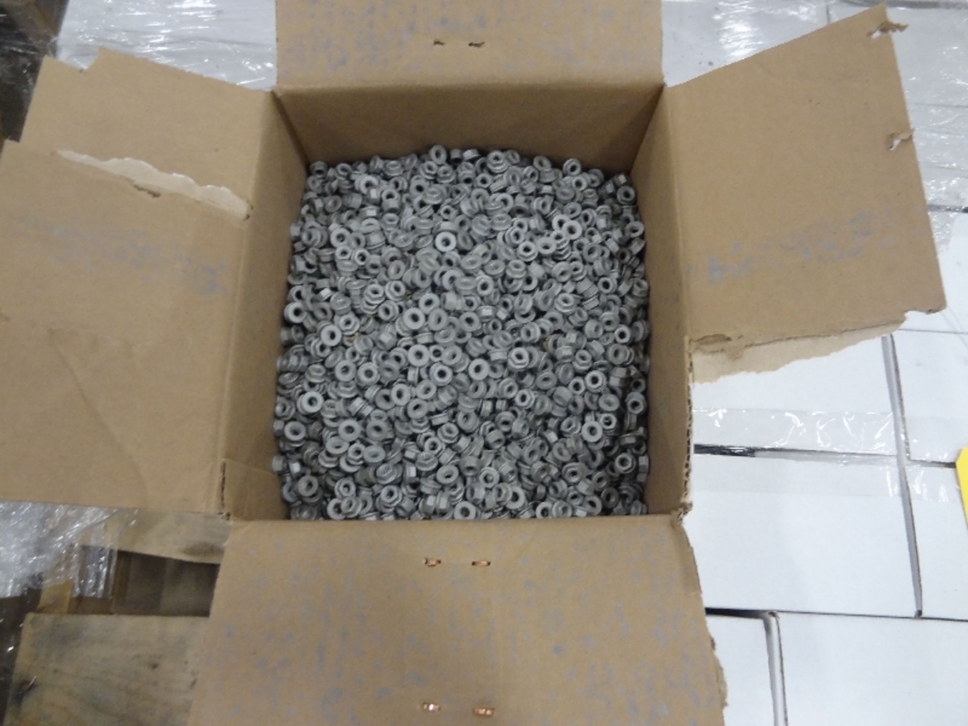 Pallet of New Boxes of Flanged Nuts - Image 4 of 5