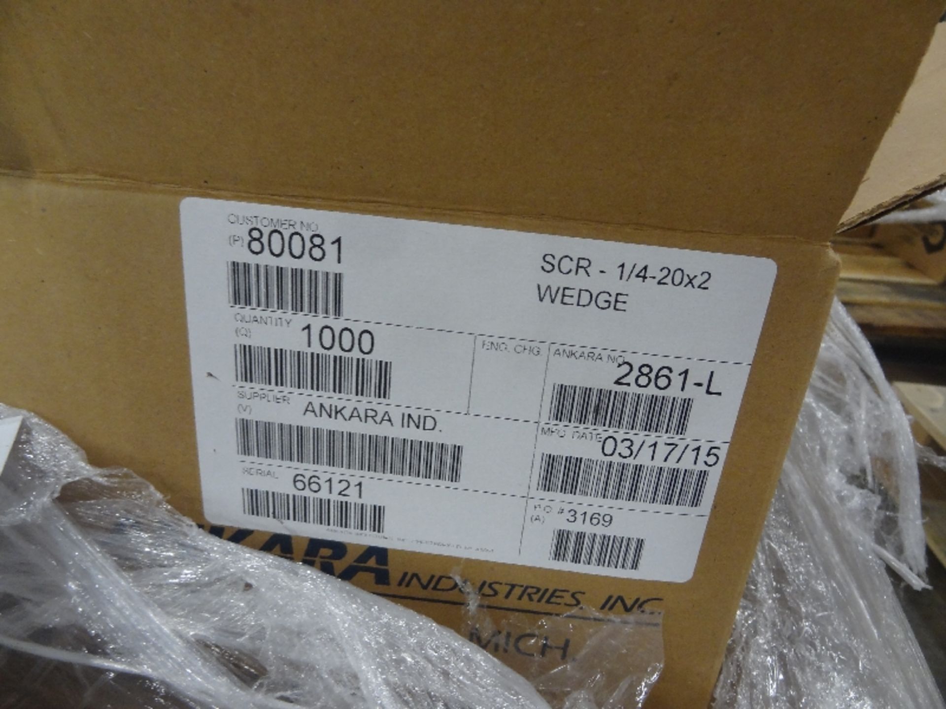 Pallet of New Stainless Steel Screws 1/4''-20 x 2'' (Kara Industries, Inc) - Image 2 of 3