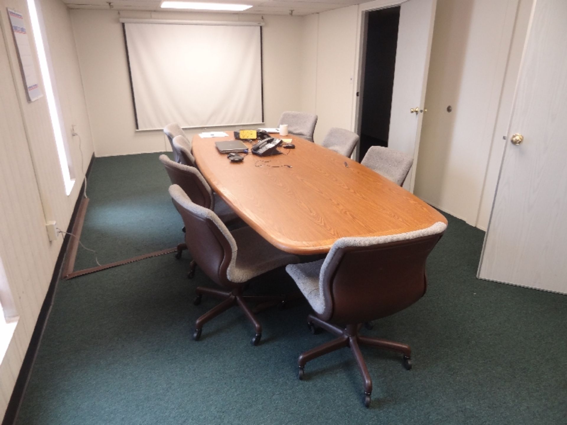 Contents of Meeting Room