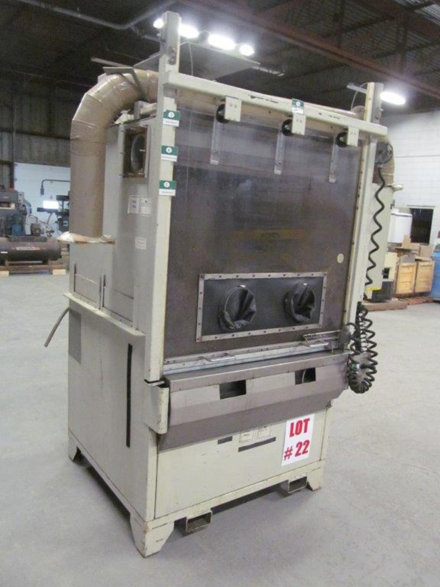CLEANING SPRAY BOOTH MODEL MC98-062, ELECTRICS: 575V / 3PH / 60C, CONDITION UNKNOWN