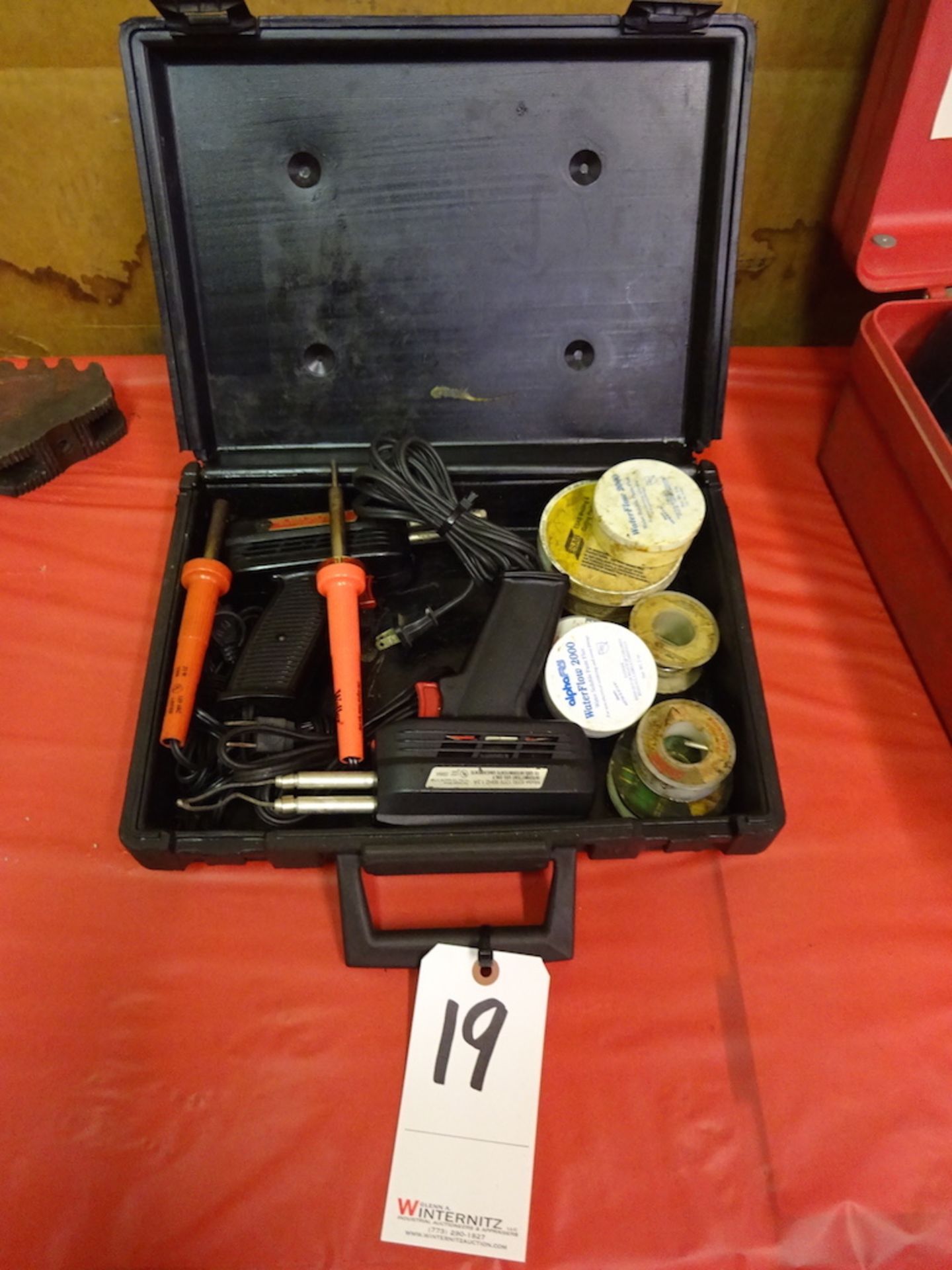 LOT: SOLDERING EQUIPMENT