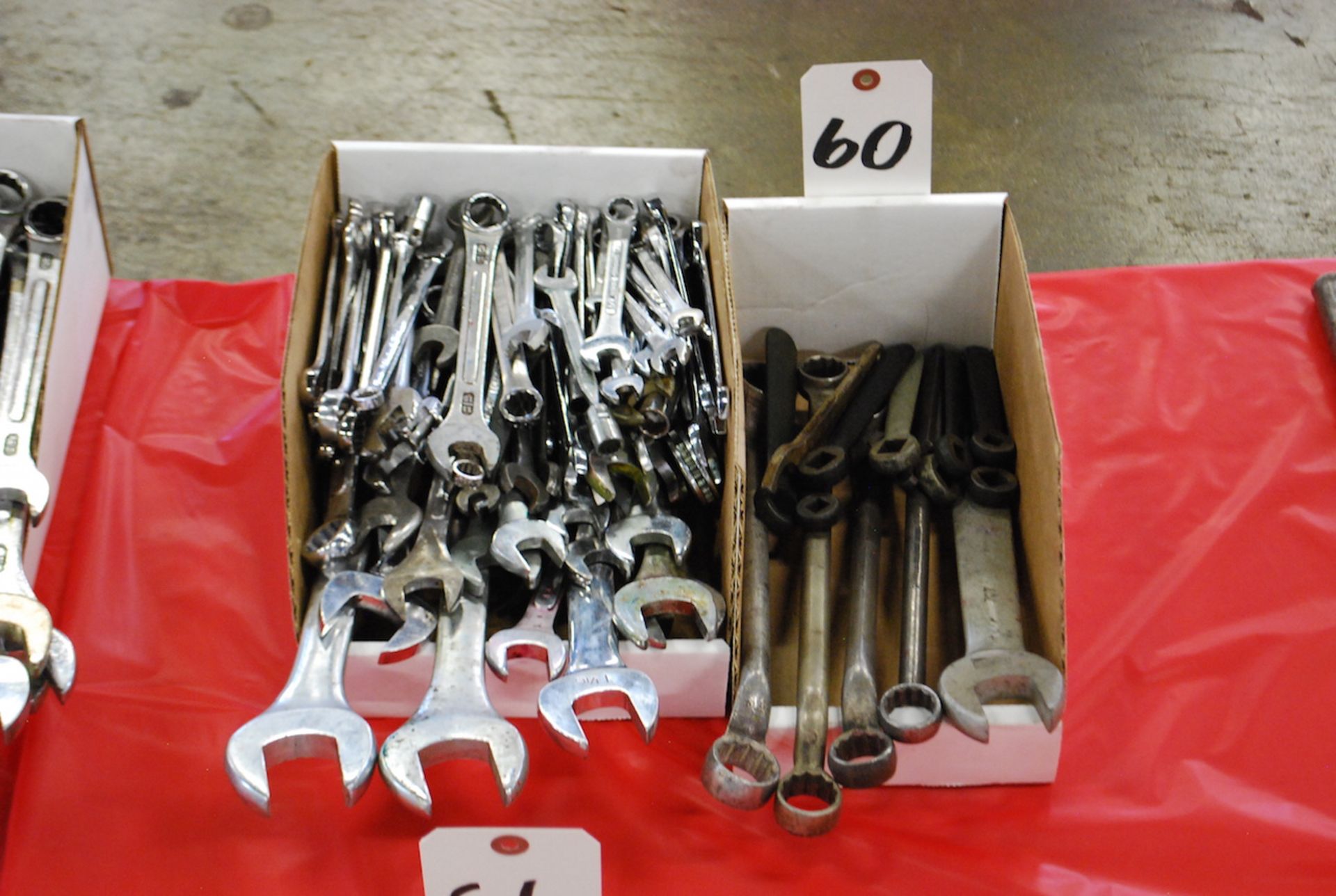 LOT: ASSORTED OPEN END WRENCHES
