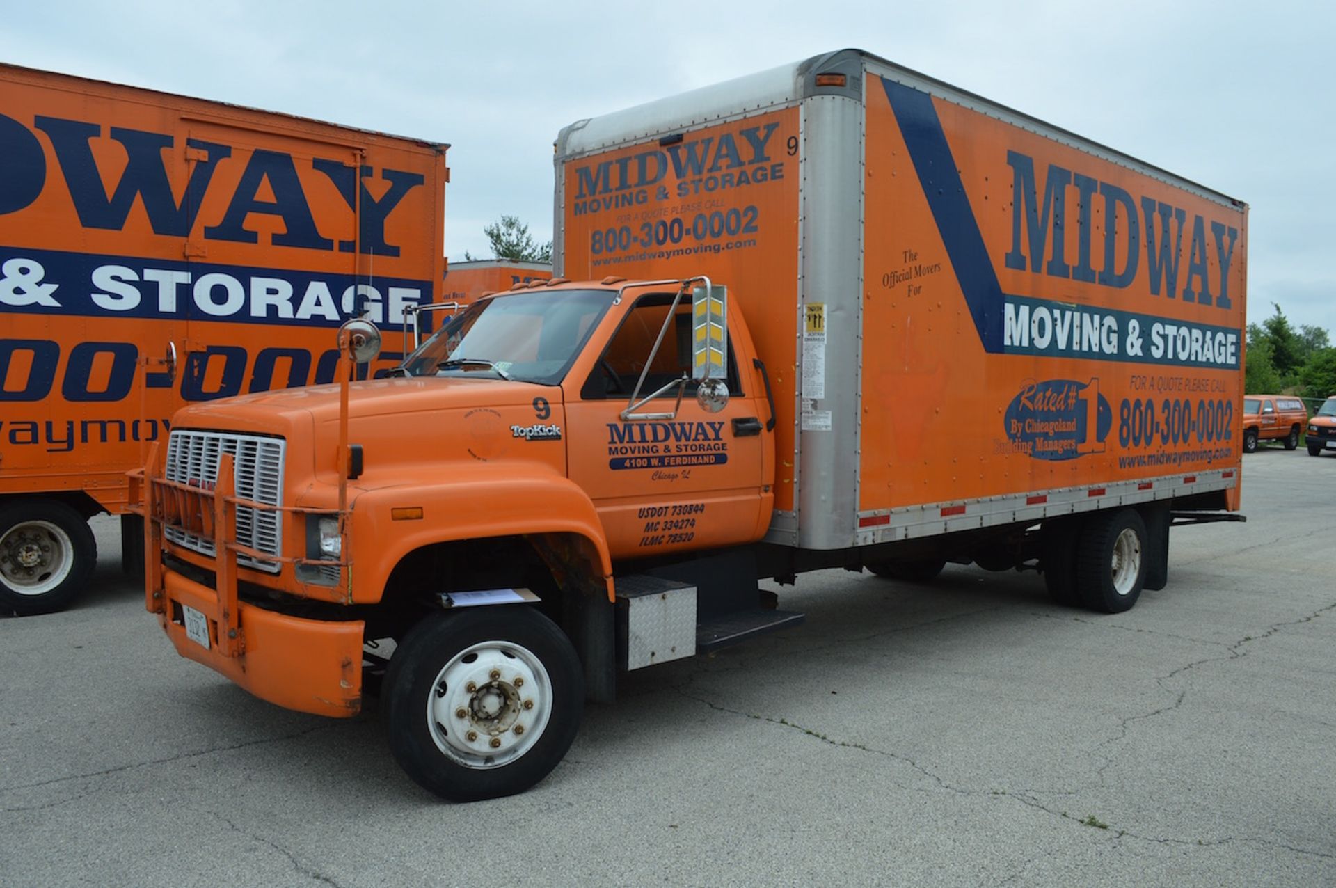 1993 GMC TOP KICK SINGLE AXLE GAS MOVING VAN: VIN NO. 1GDJ6H1P5PJ507814; 239,964 Miles; Automatic